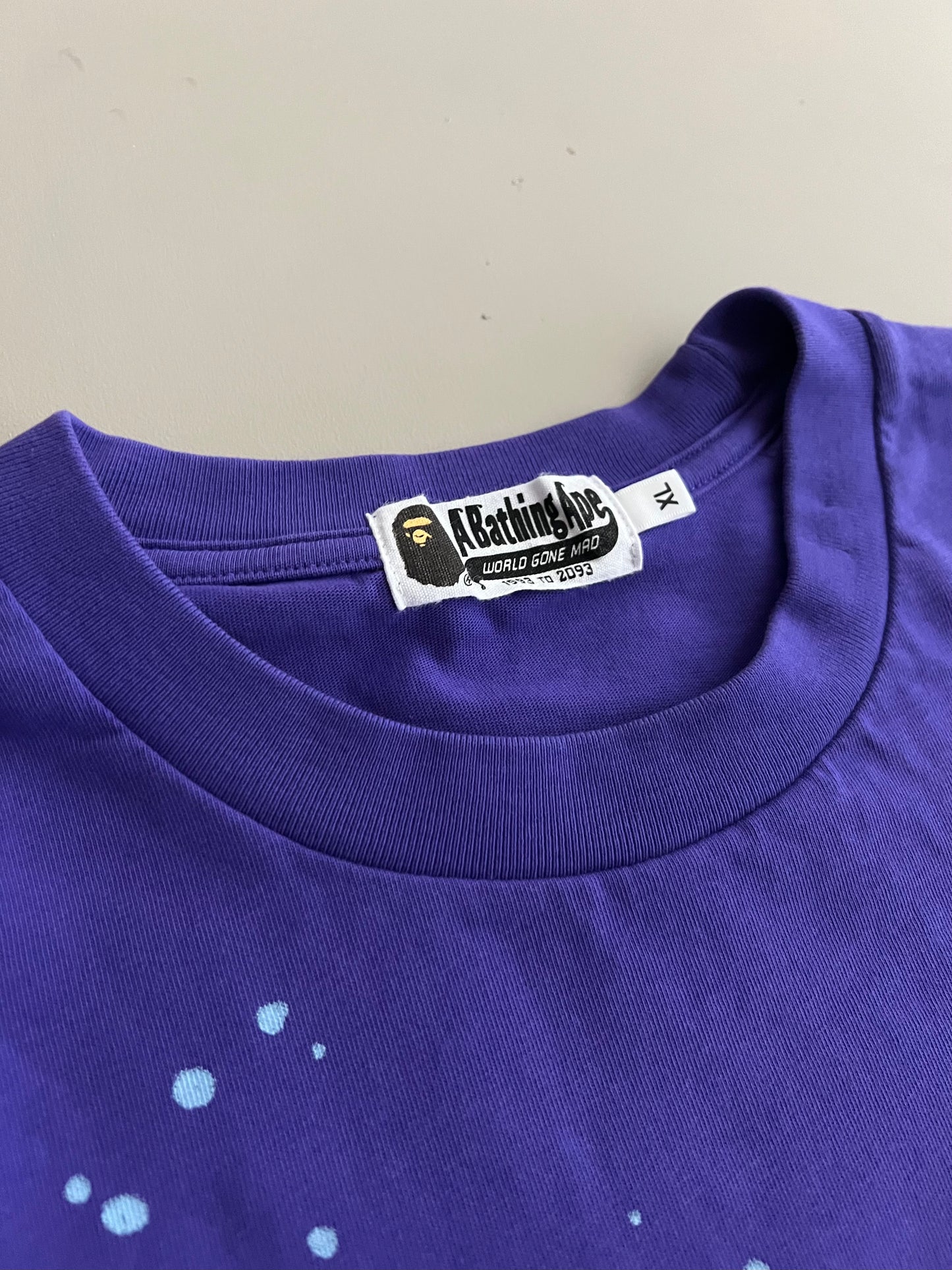 XL A Bathing Ape Spray-Paint Slogan T-shirt