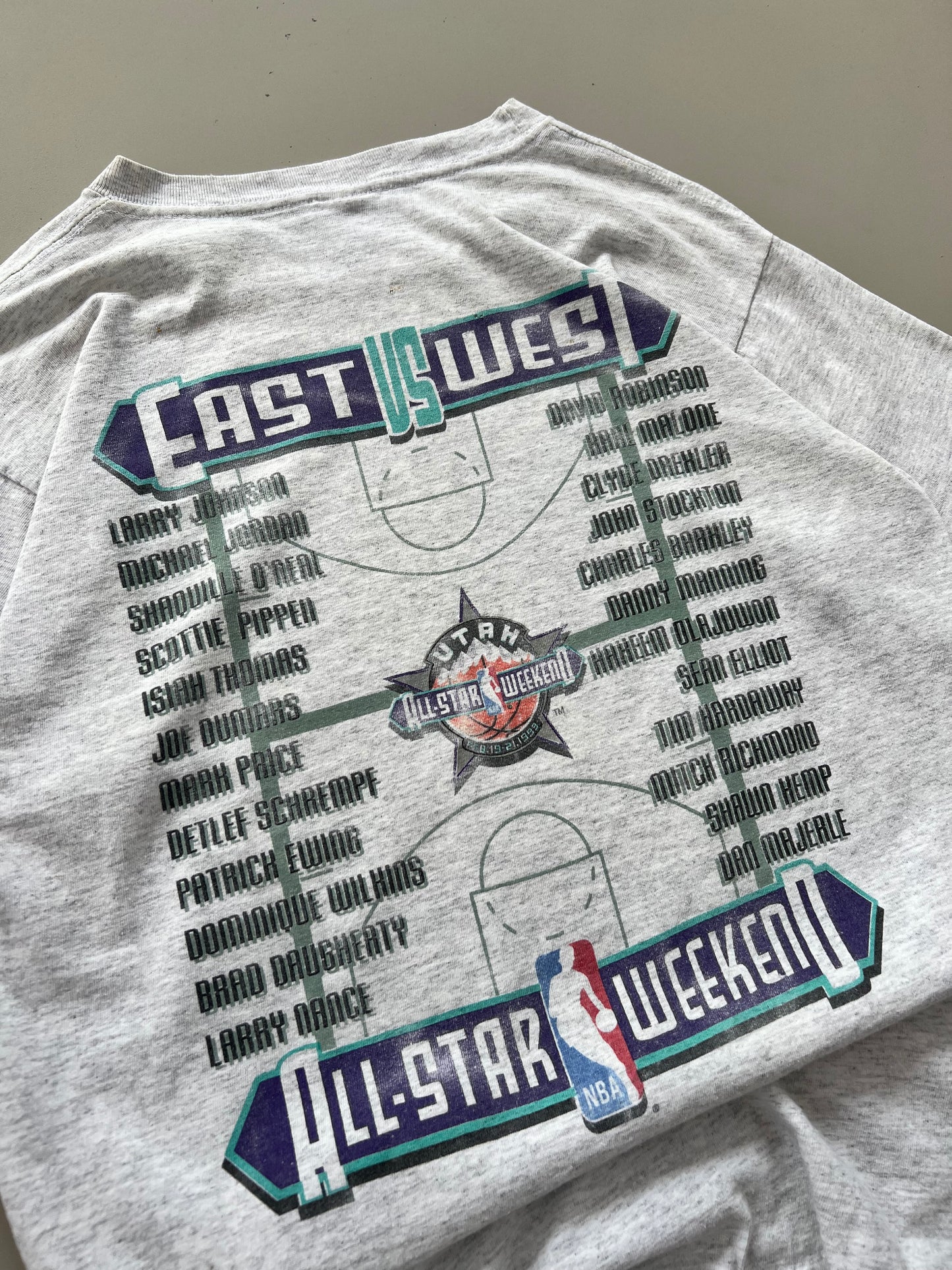 Large 1993 Utah NBA All Star Game Caricature T-shirt