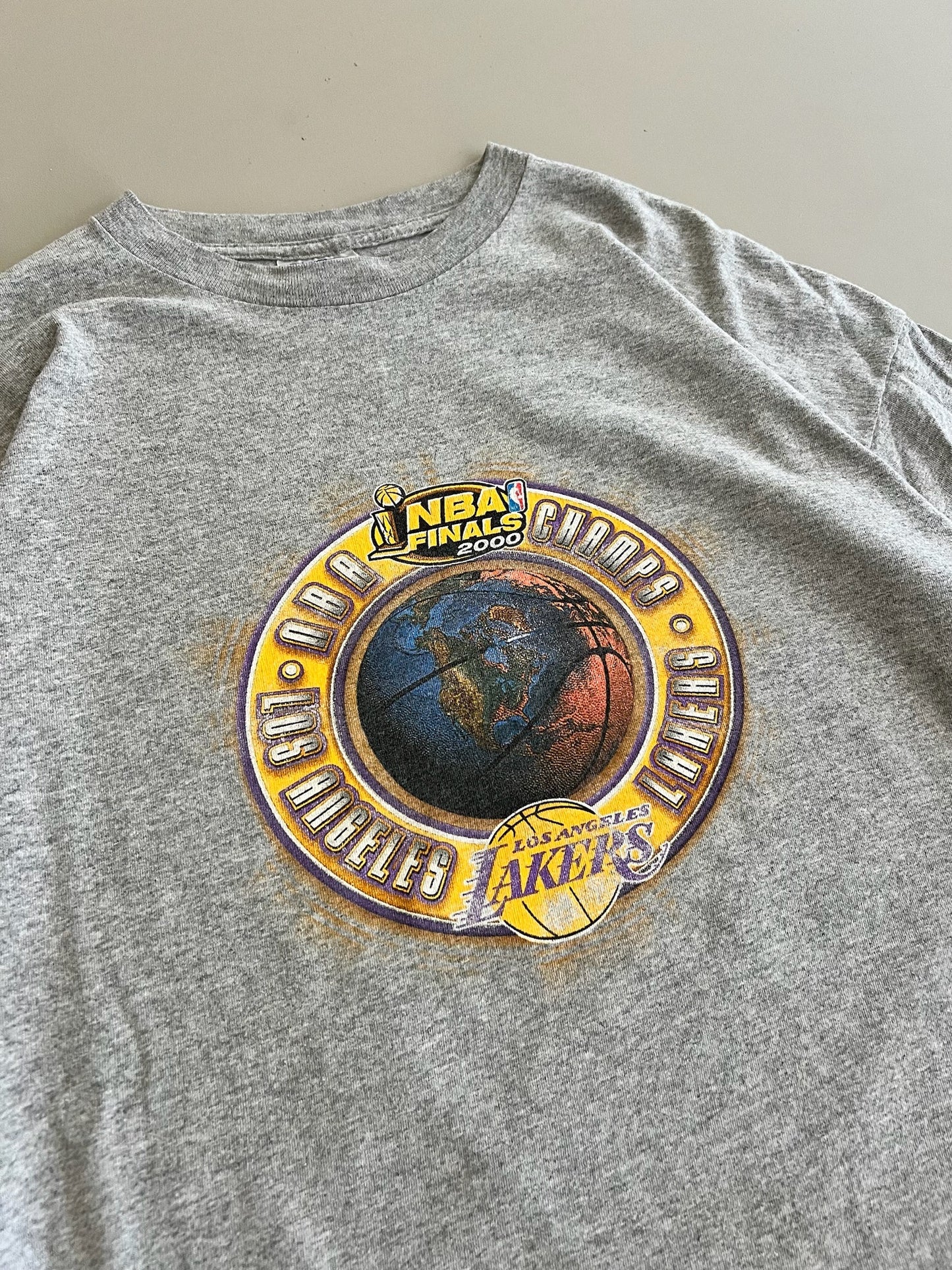 XXL 2000 LA Lakers NBA Finals T-shirt