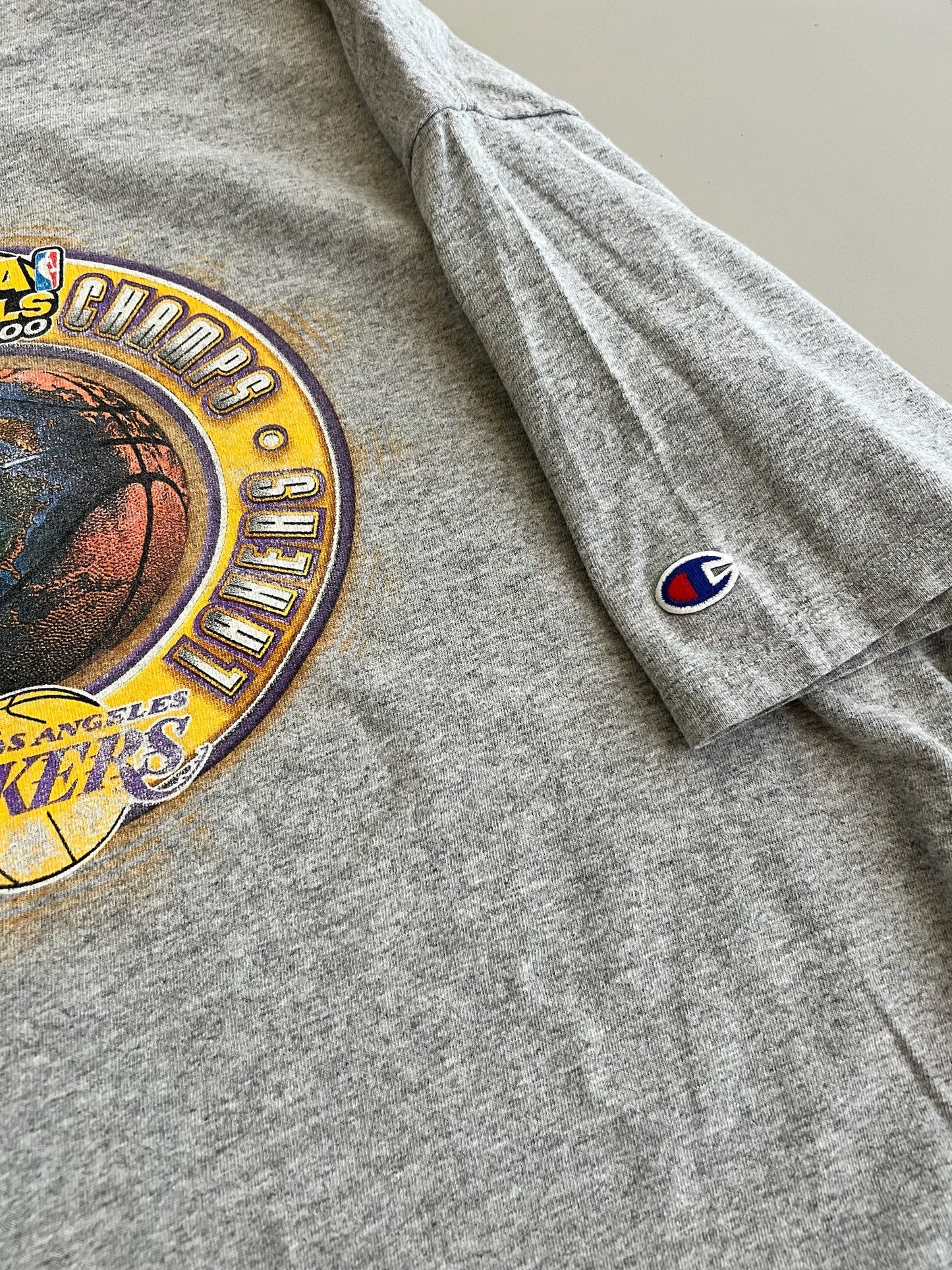 XXL 2000 LA Lakers NBA Finals T-shirt