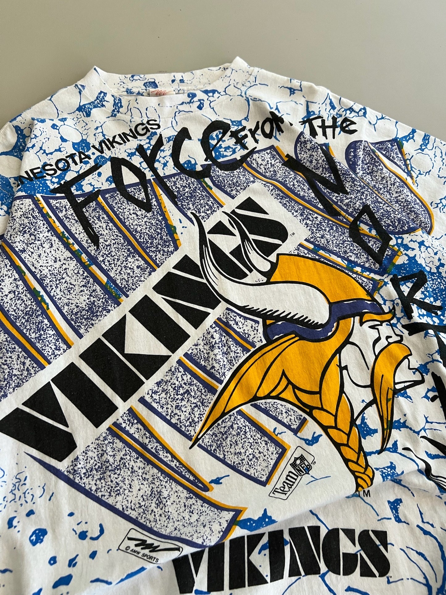 Large 90s Minnesota Vikings AOP T-shirt