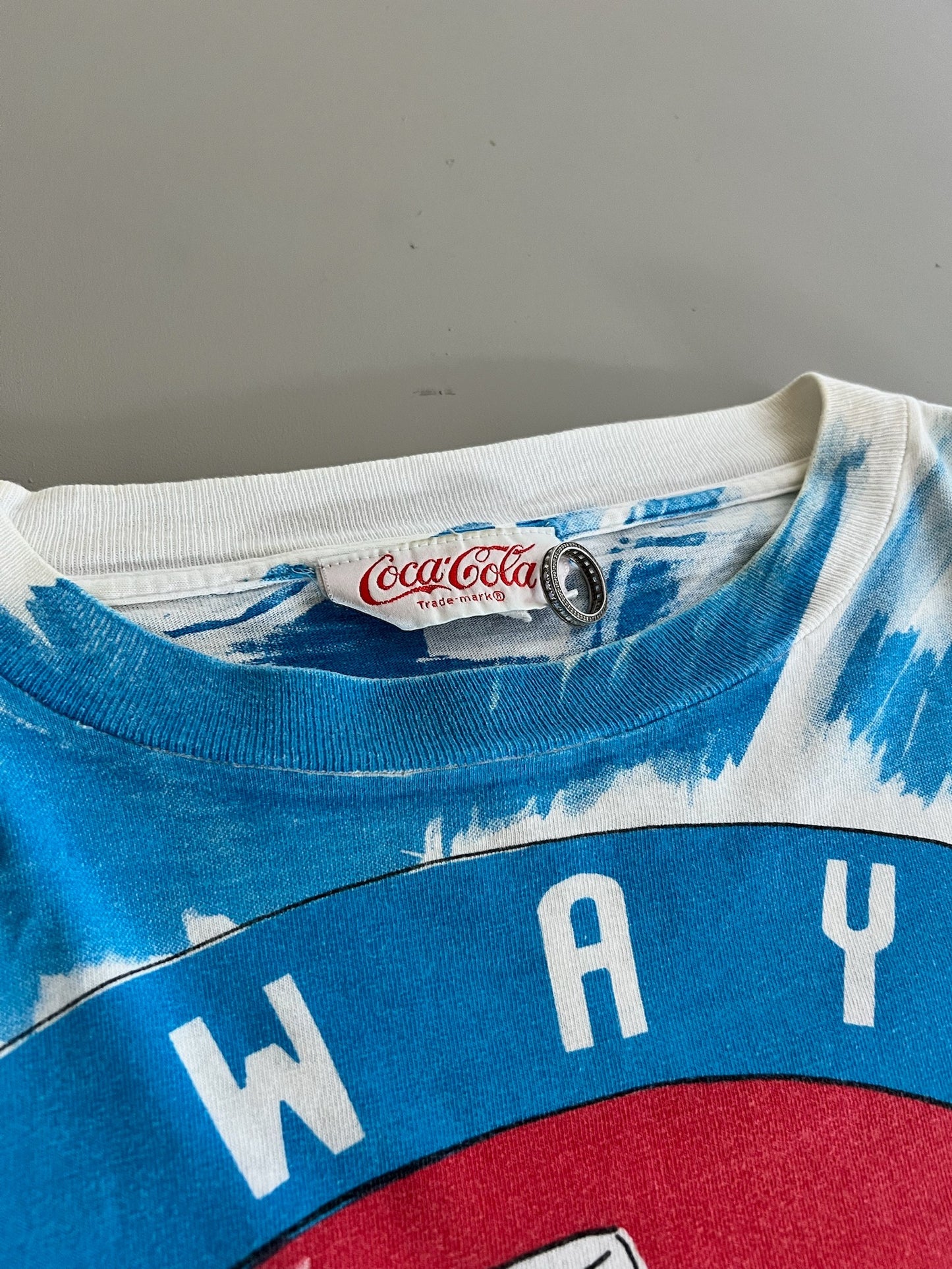 XL 1994 Coca Cola Baseball AOP T-shirt