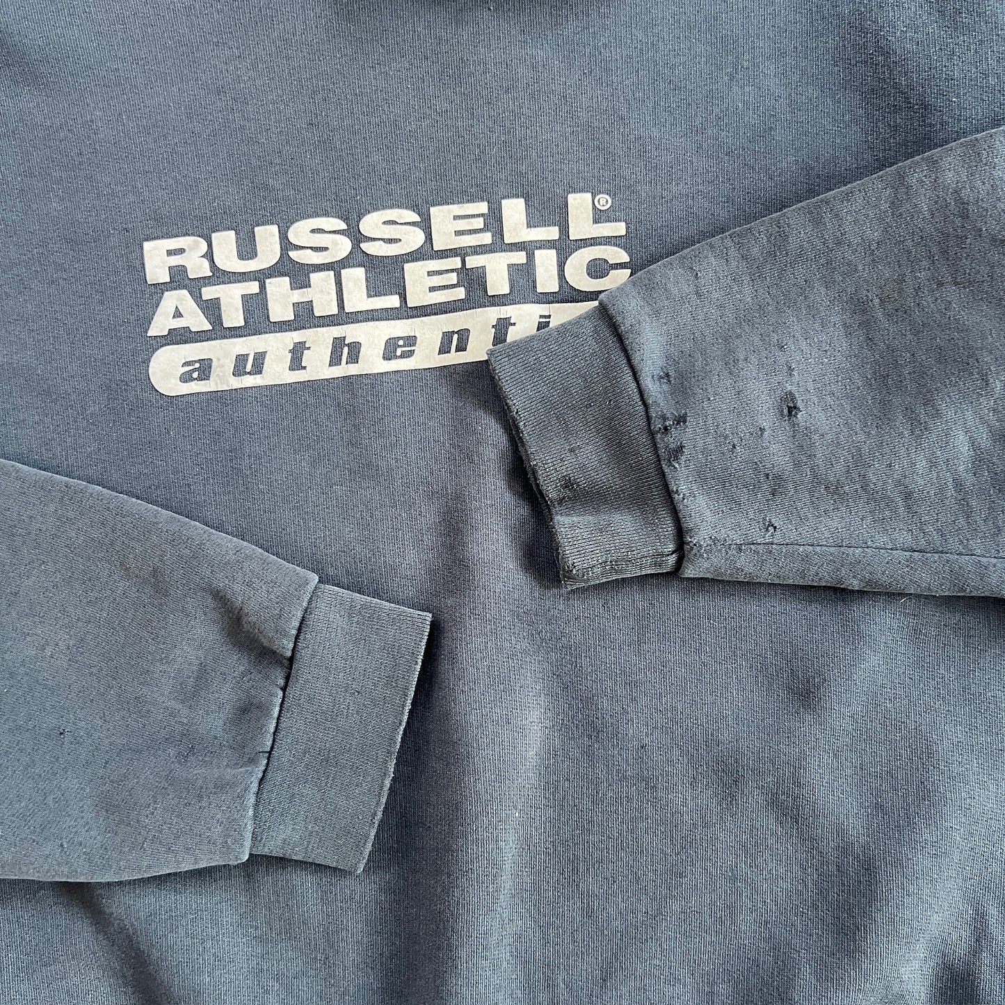 Large 2000s Russell Athletic Sweatshirt