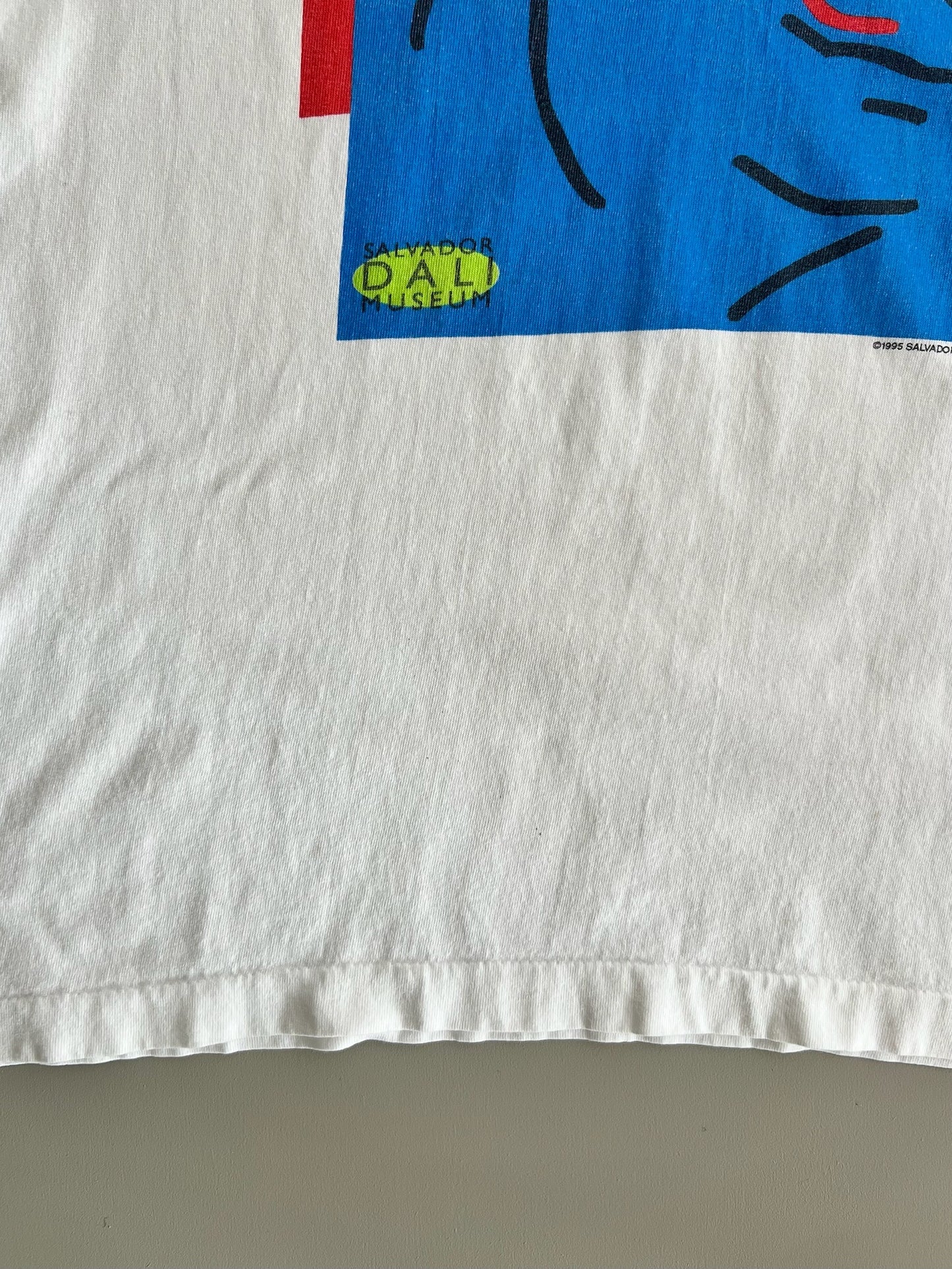 Large 1995 Salvador Dali Museum T-shirt