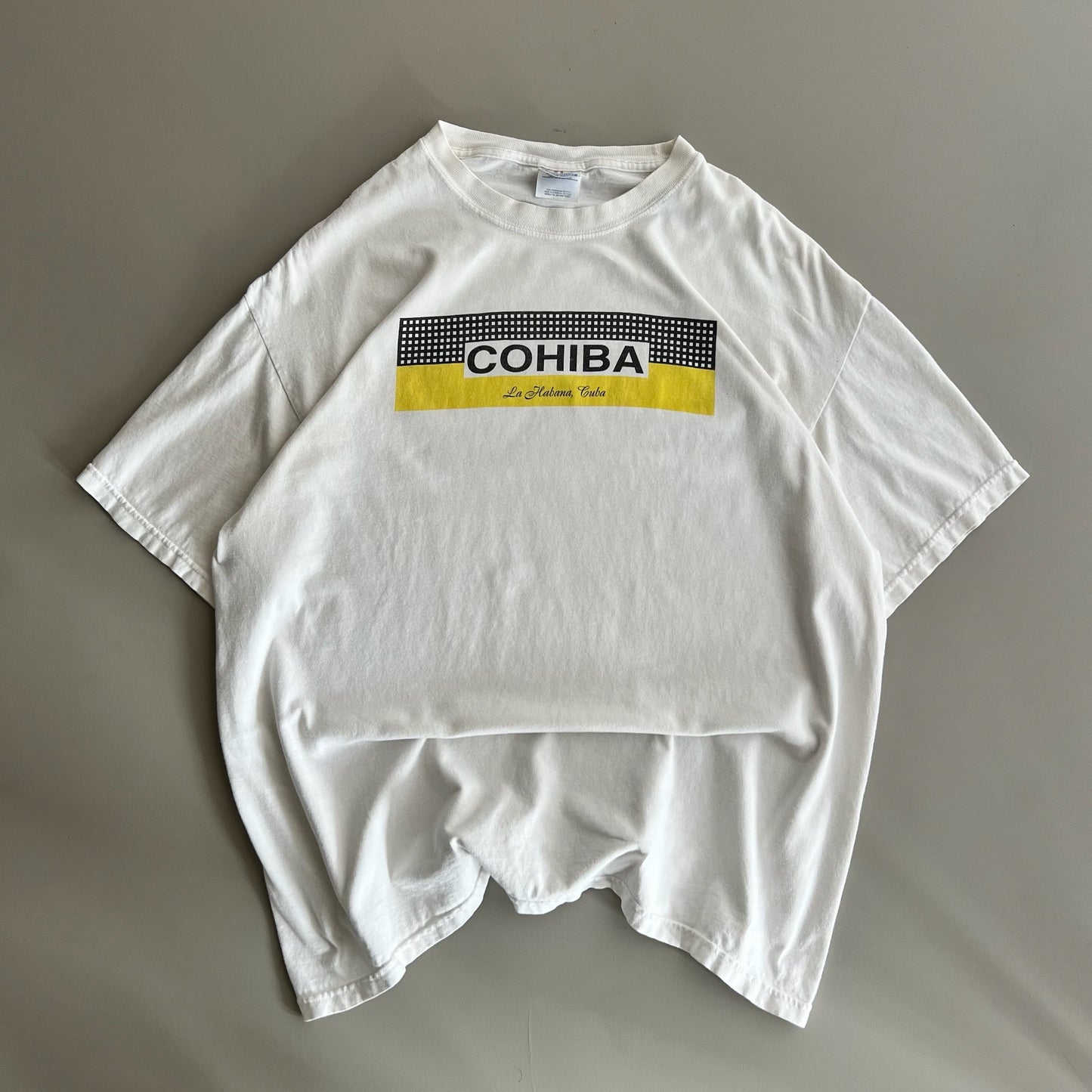 XL 2000s Cohiba Cigars T-shirt