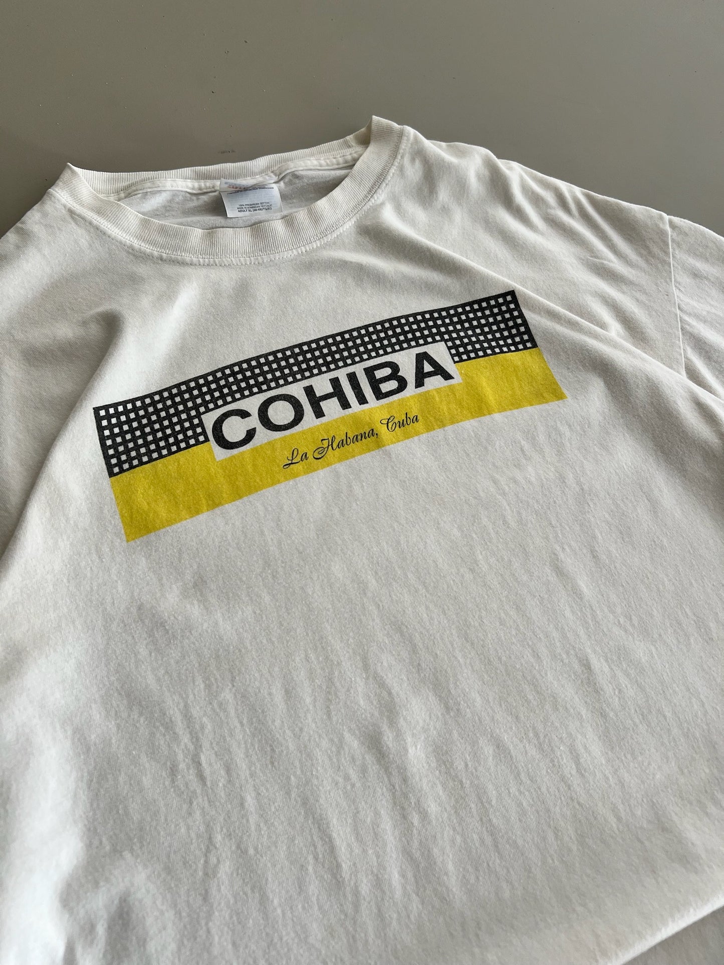 XL 2000s Cohiba Cigars T-shirt