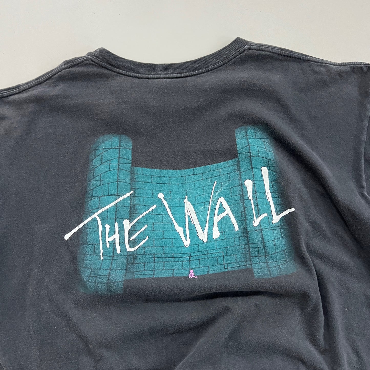 XL 1990s Pink Floyd The Wall Winterland T-shirt