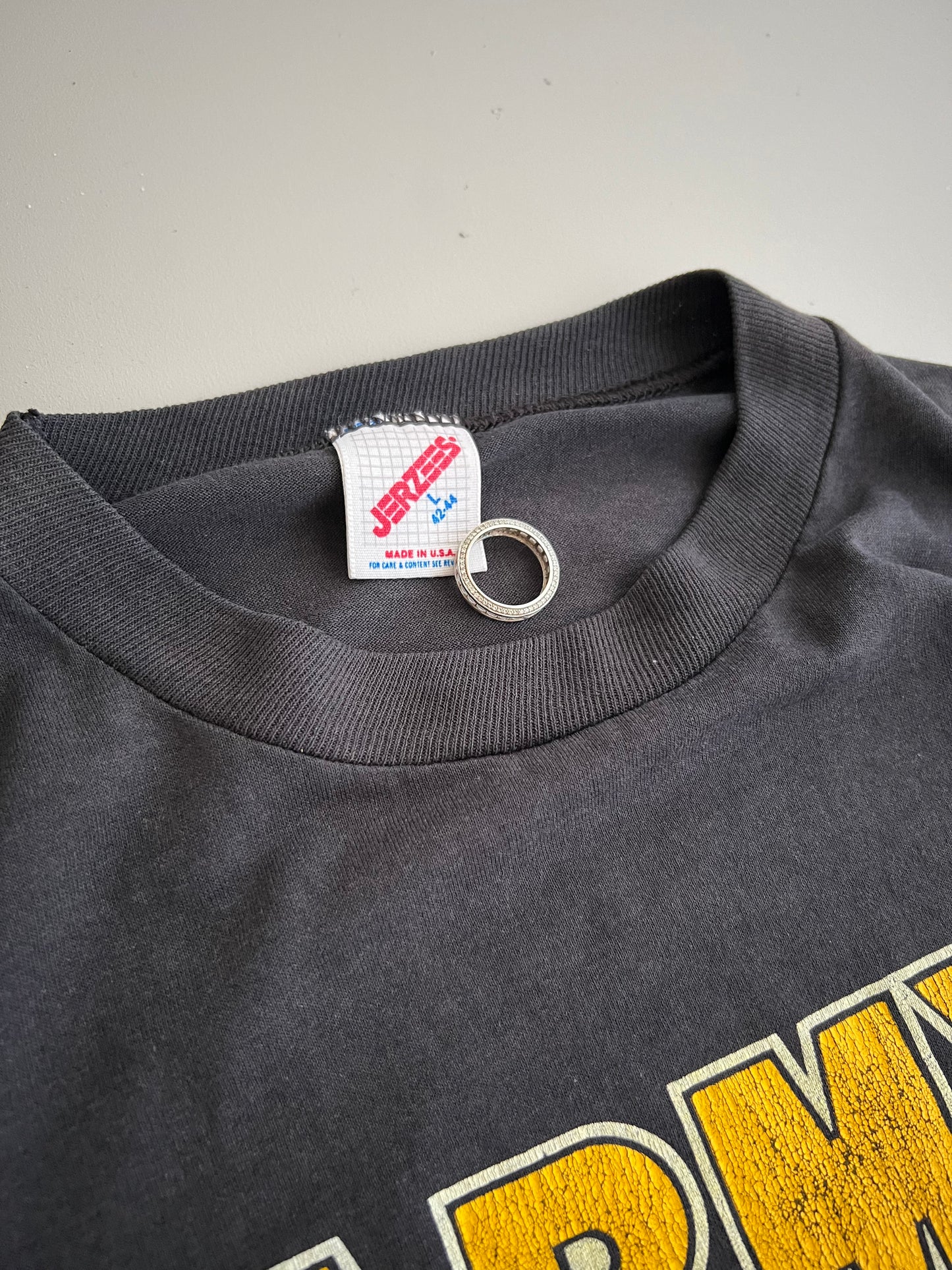Large 1987 Army Budweiser T-shirt