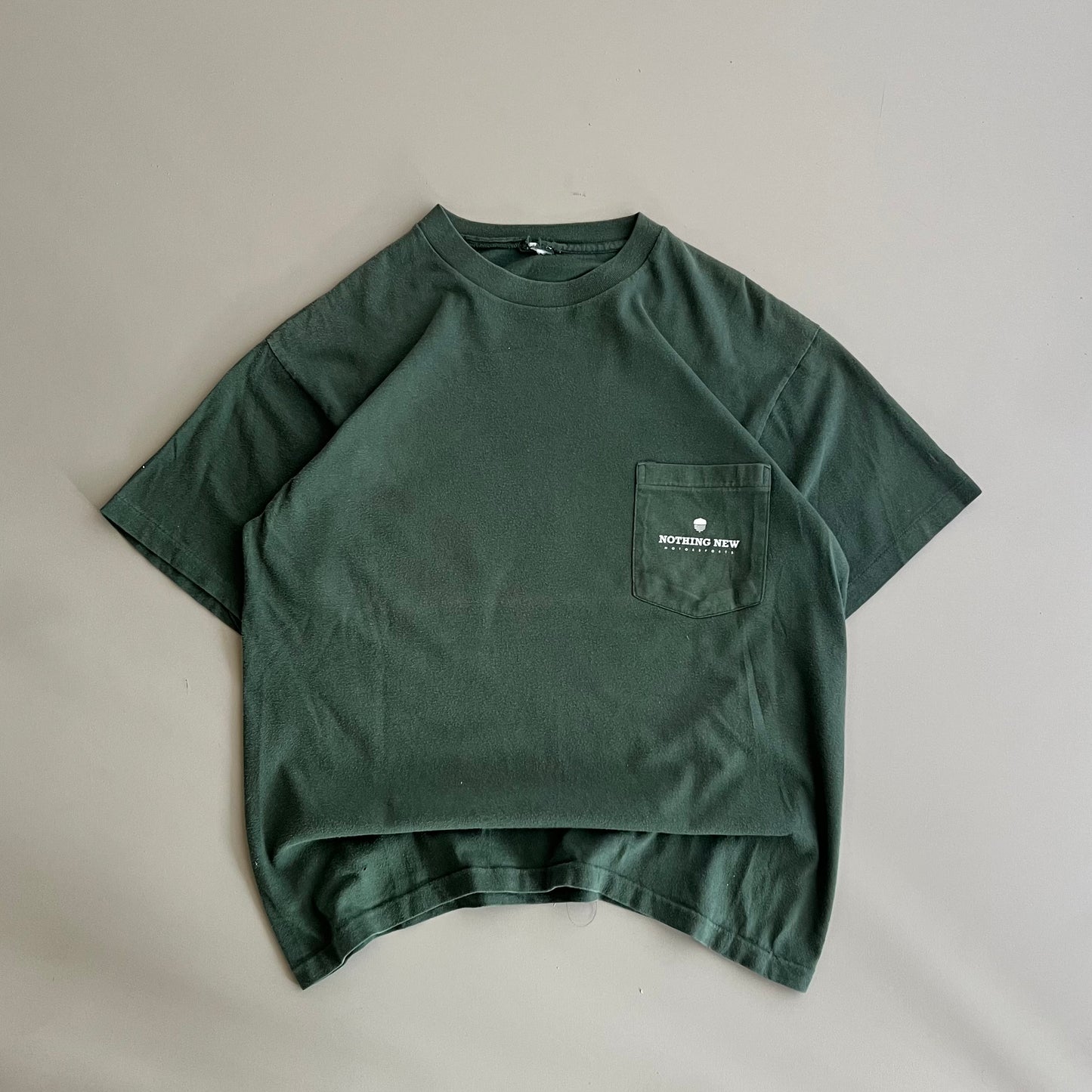 Large 90s Forest Green Squirrel Shop Merch