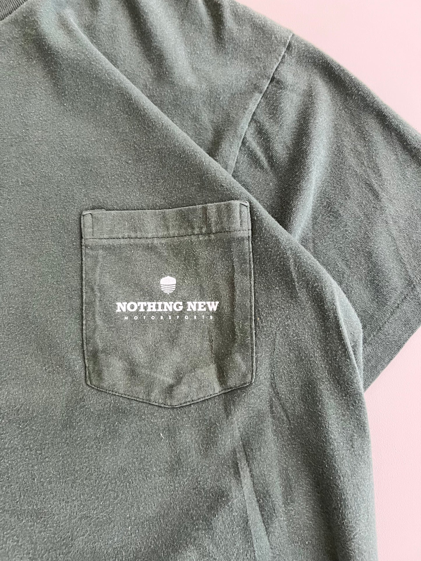 Large 90s Forest Green Squirrel Shop Merch