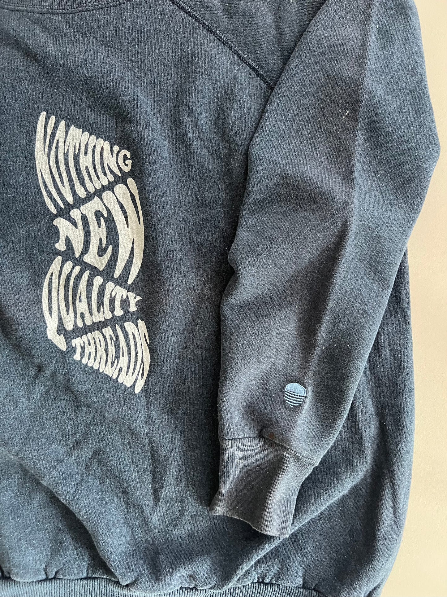 Large 90s Navy Quality Threads Shop Merch Sweatshirt
