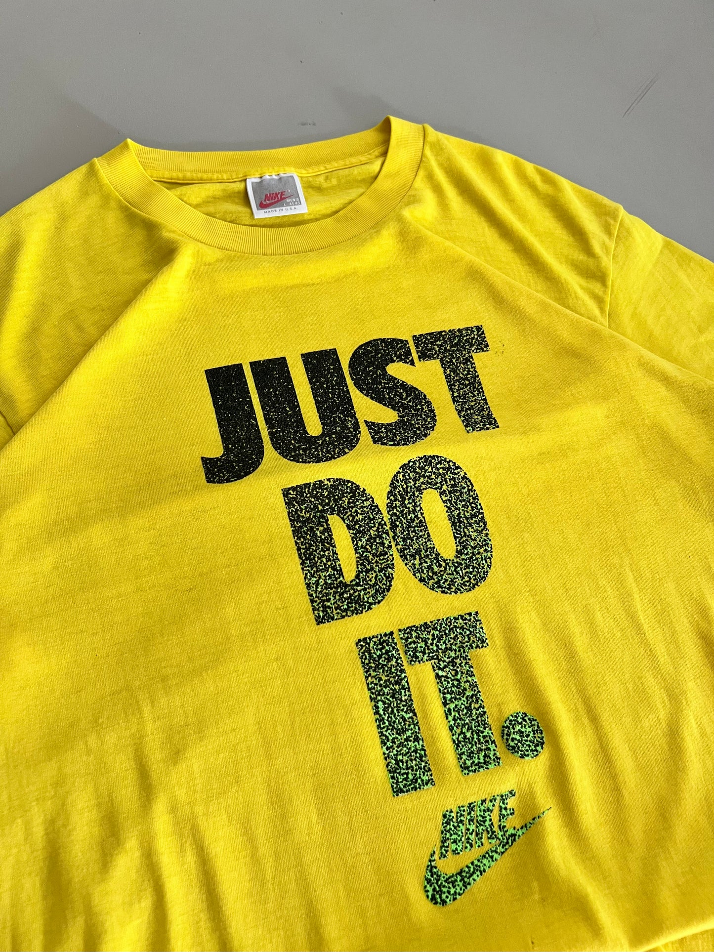 Large 80s Nike Just Do It T-shirt