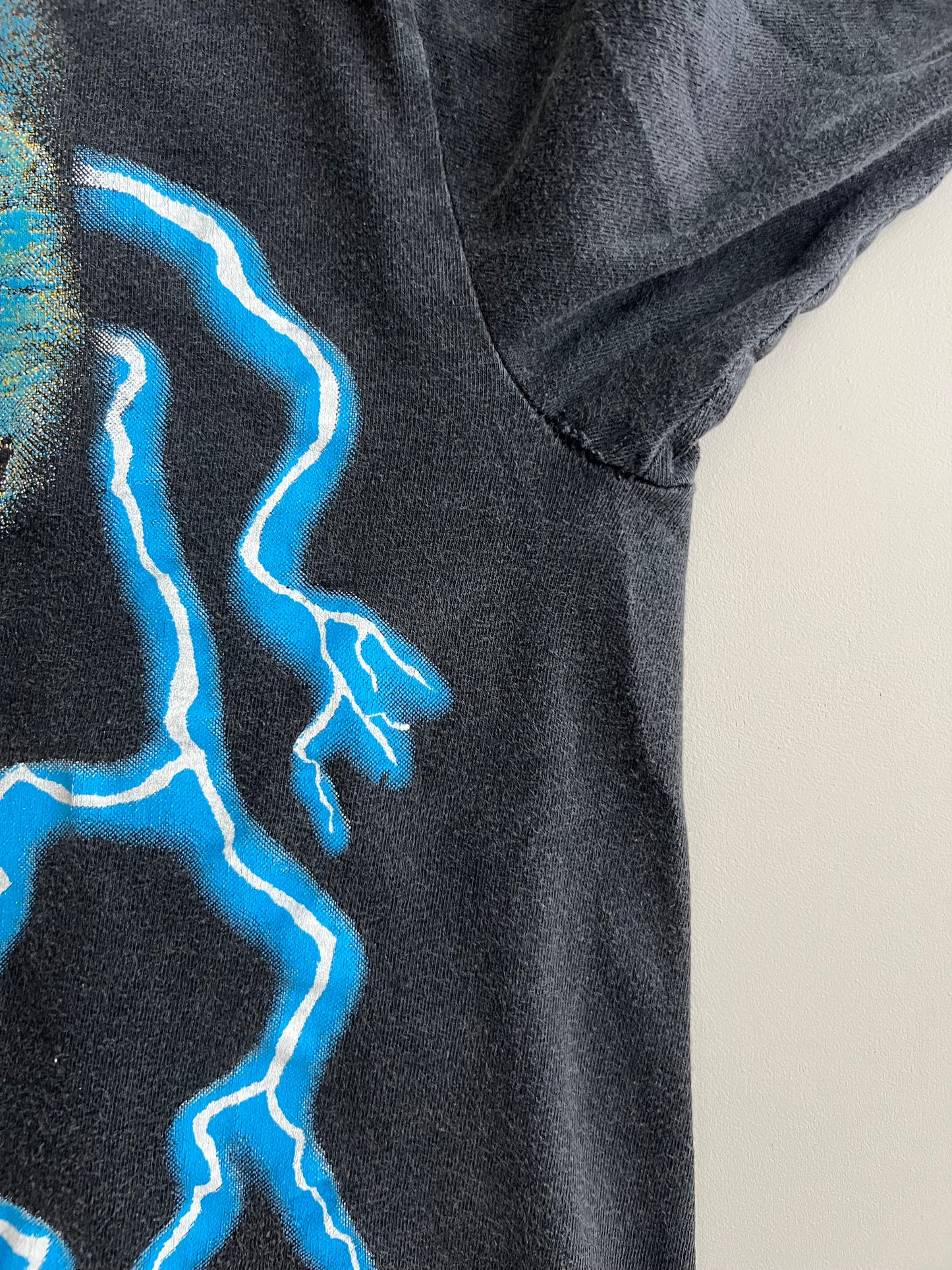 XL 90s American Thunder Tribal T-shirt