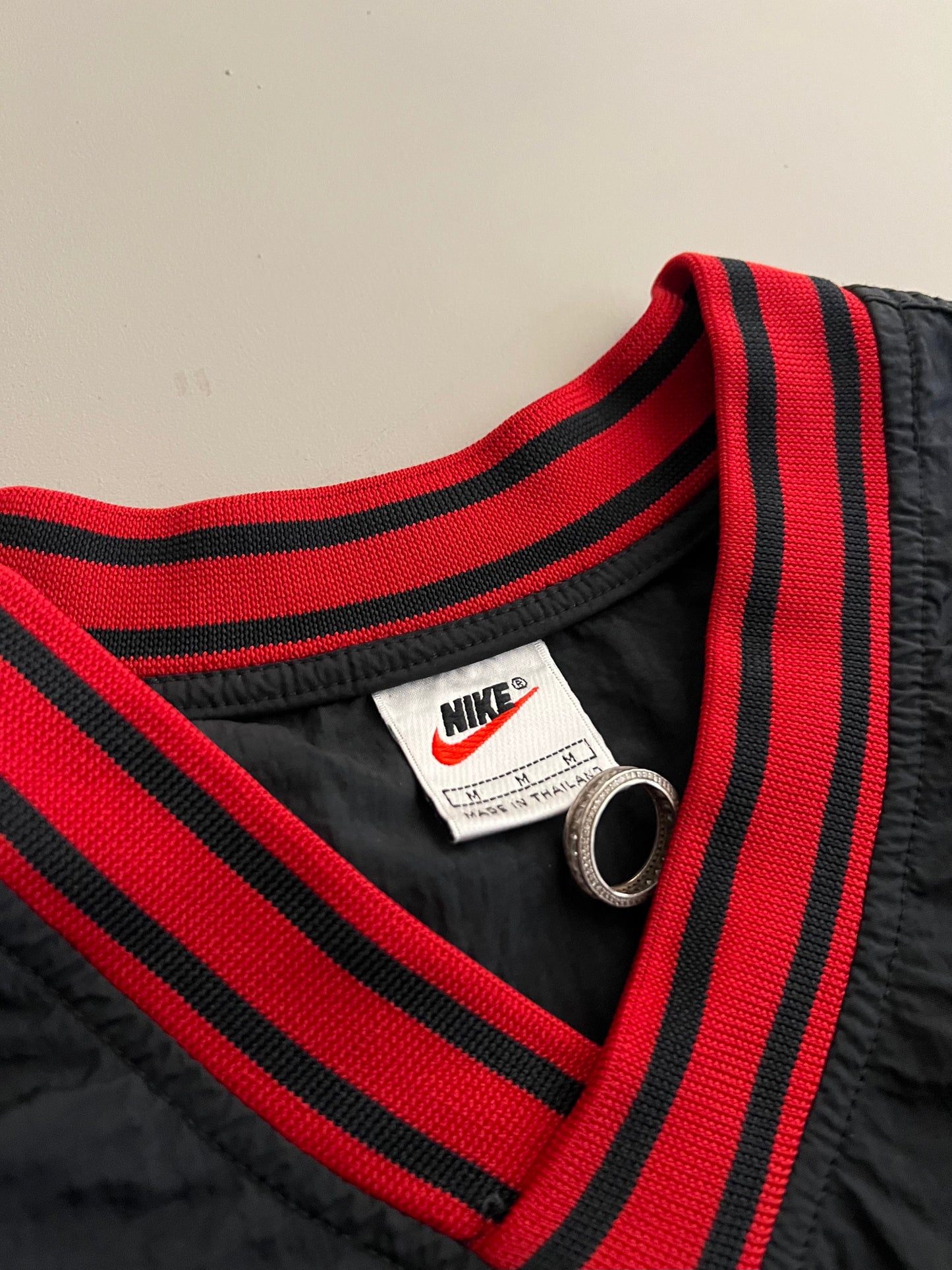 Medium 90s Nike Windbreaker