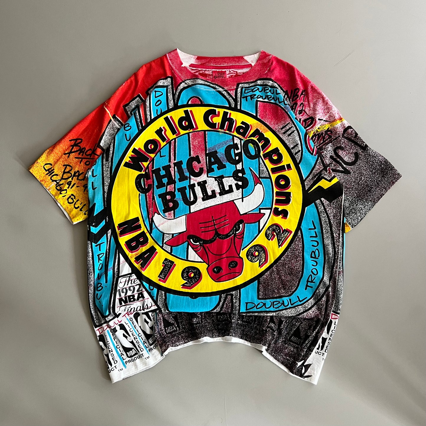 Large 1992 Chicago Bulls AOP T-shirt
