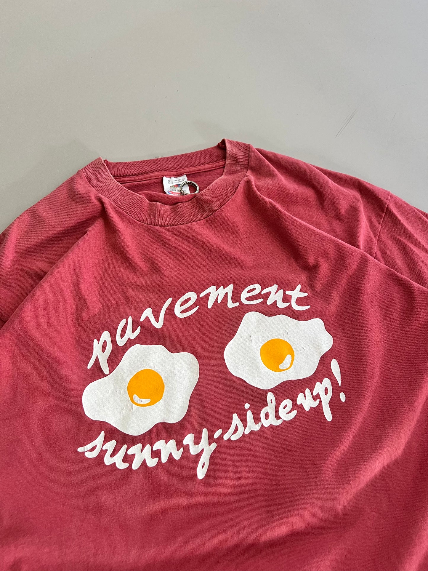 XL 90s Pavement Sunny Side Up T-shirt