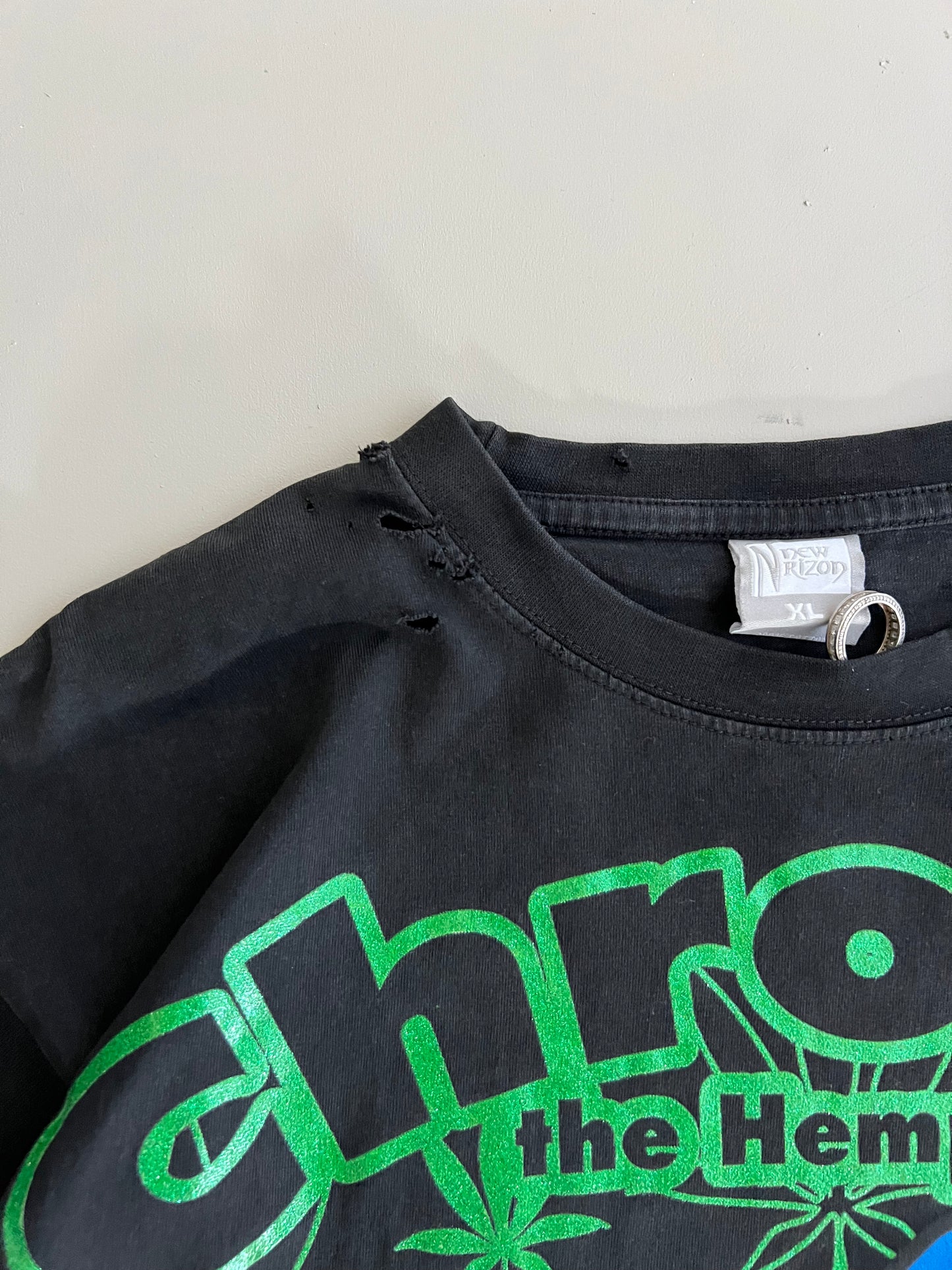 XL Y2K Chronic the HempHog T-shirt