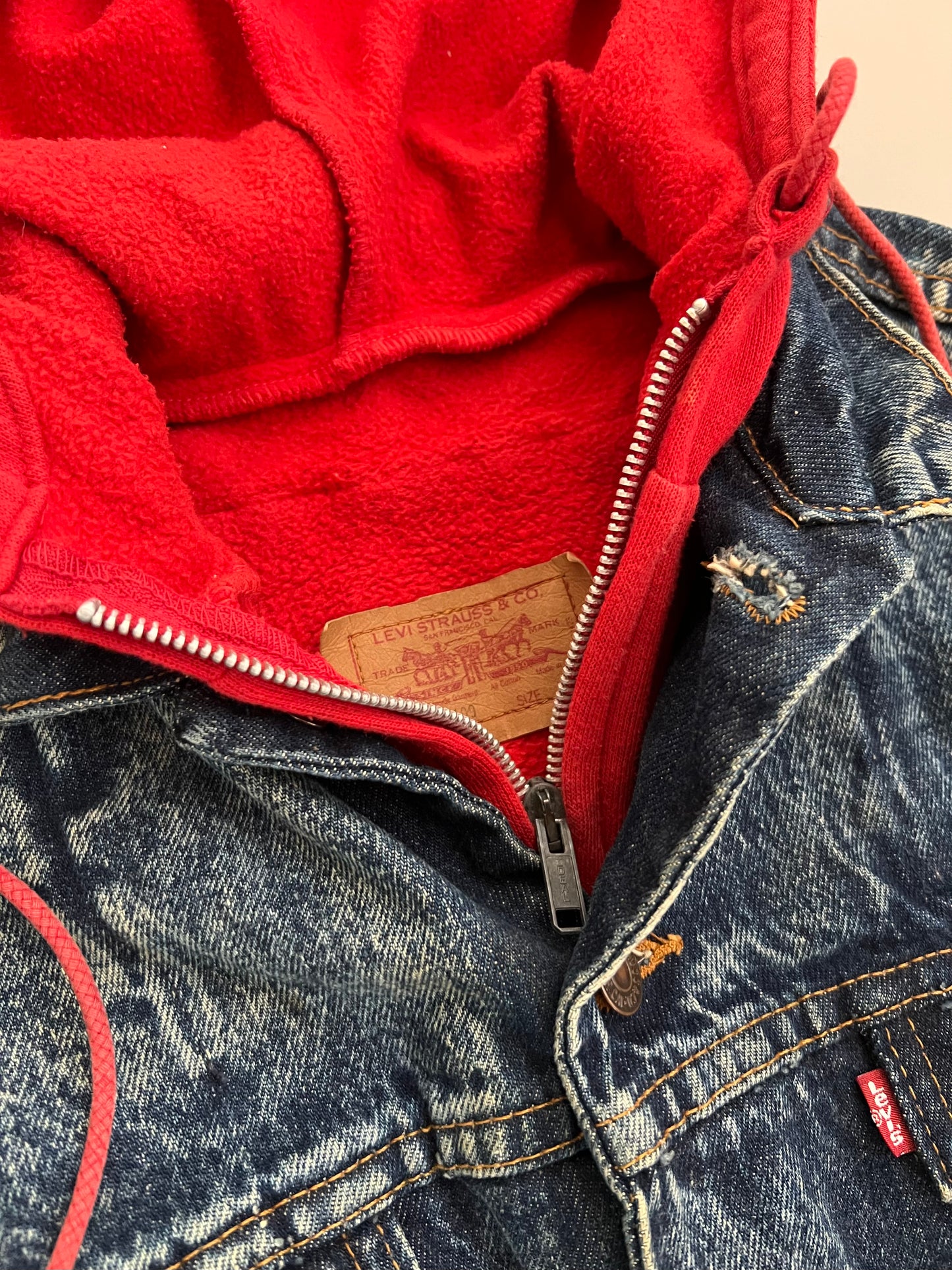 Small 1980s Levi's Hoodie Lined Denim Jacket