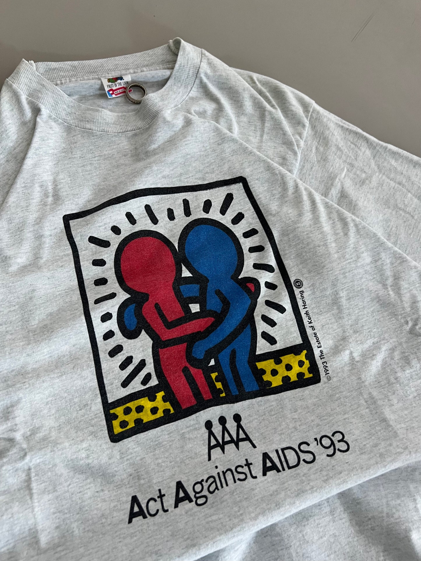 Medium 1993 Act Against Aids T-shirt