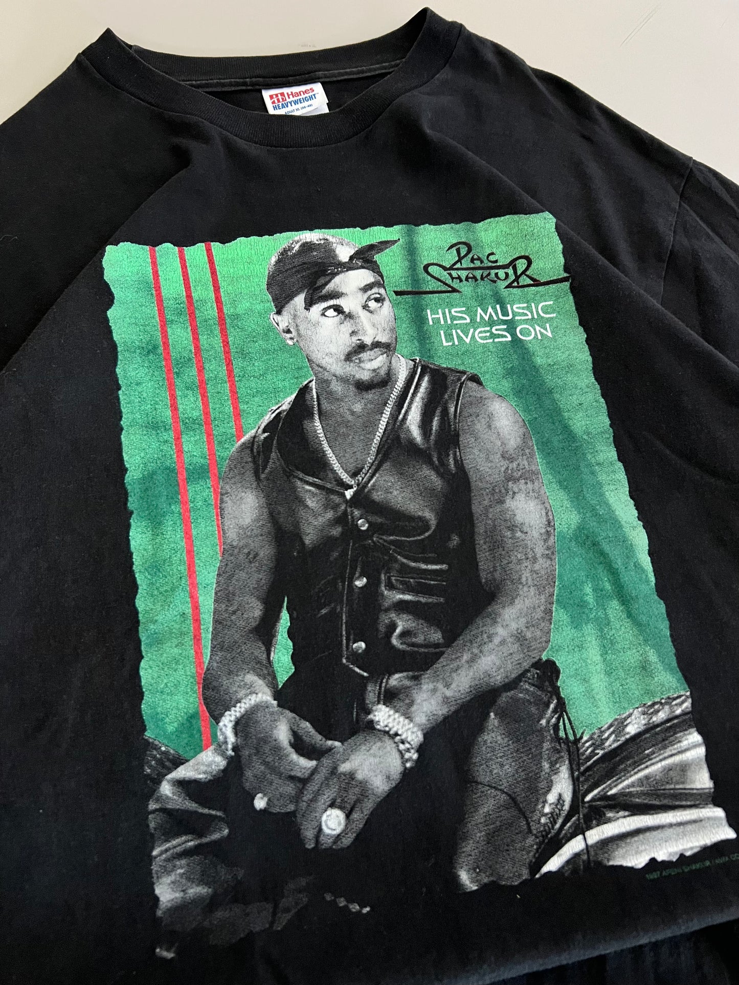 XL 1997 Tupac Shakur His Music Lives On T-shirt
