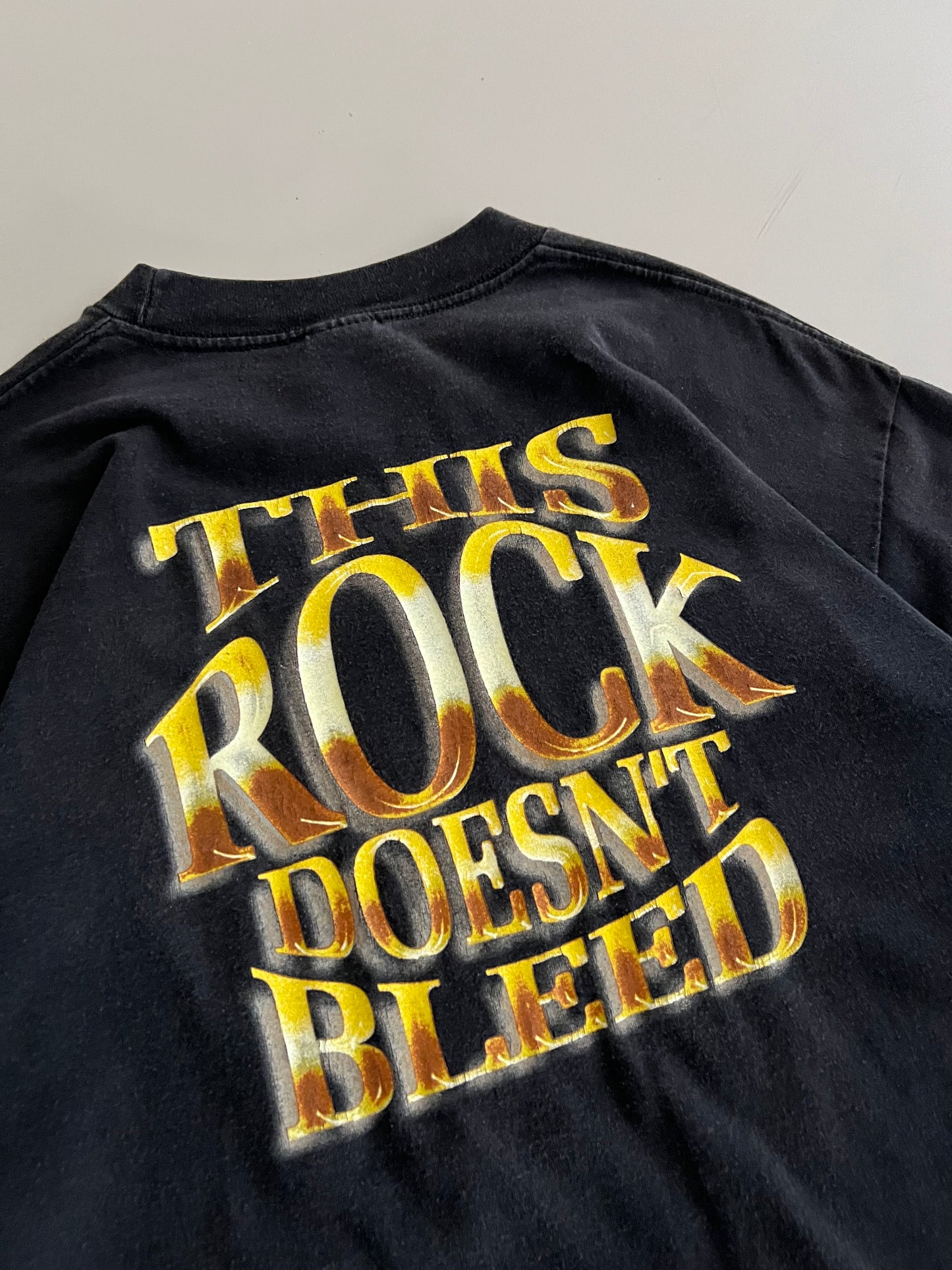 XL 1998 The Rock T-shirt