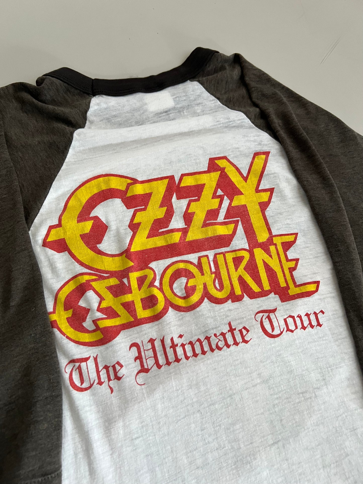 Large 1986 Ozzy Ozbourne The Ultimate Sin T-shirt
