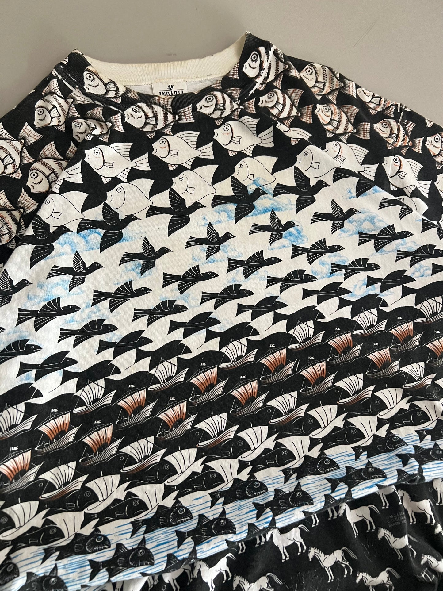 XL 90s MC Escher Sky and Water Art T-shirt