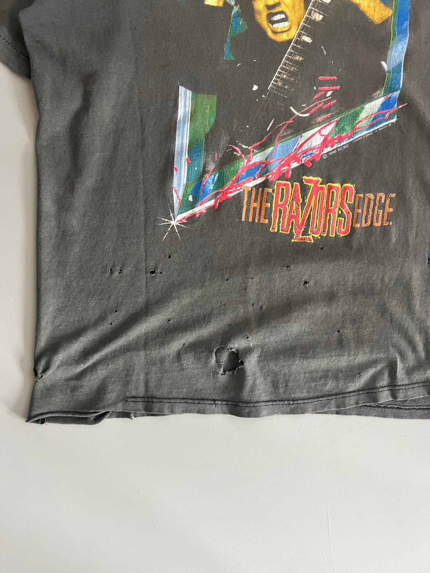 Large 1990 AC-DC The Razors Edge World Tour T-shirt