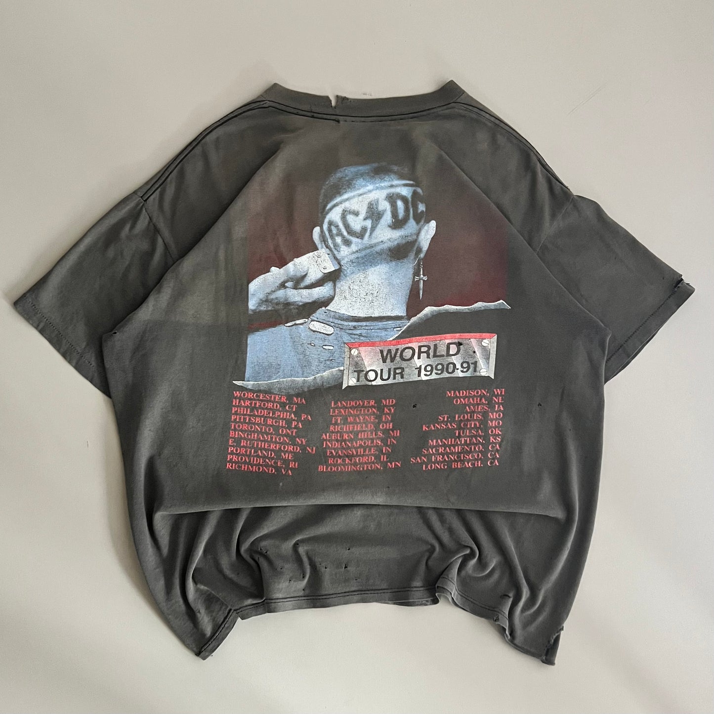 Large 1990 AC-DC The Razors Edge World Tour T-shirt