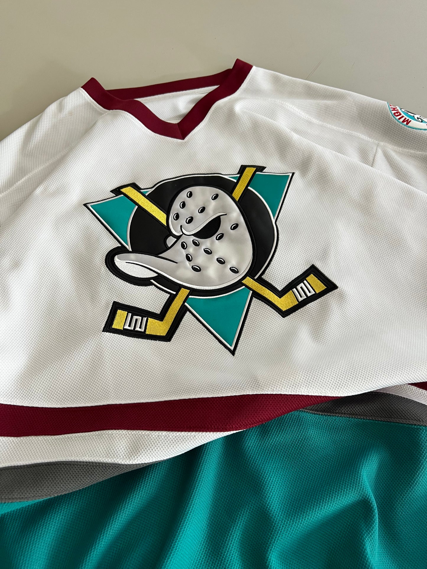 XL Mighty Ducks Adam Banks Hockey Jersey