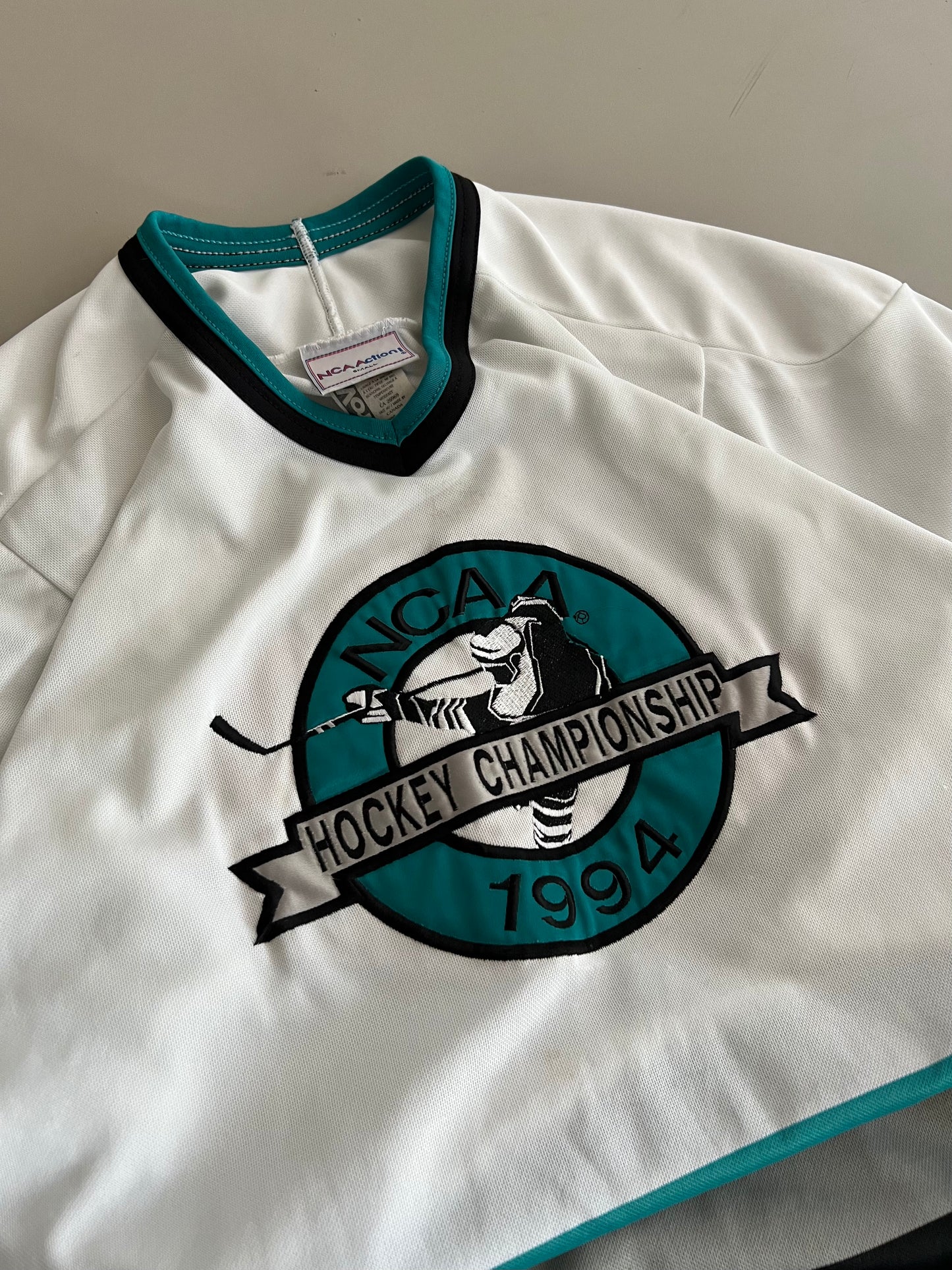 Small 1994 NCAA Hockey Championship Jersey
