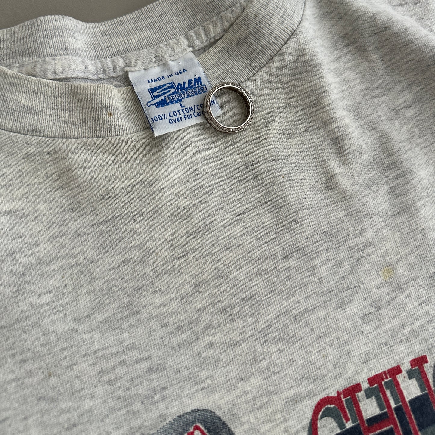 Large 1997 Minnesota Twins Chuck Knoblauch T-shirt