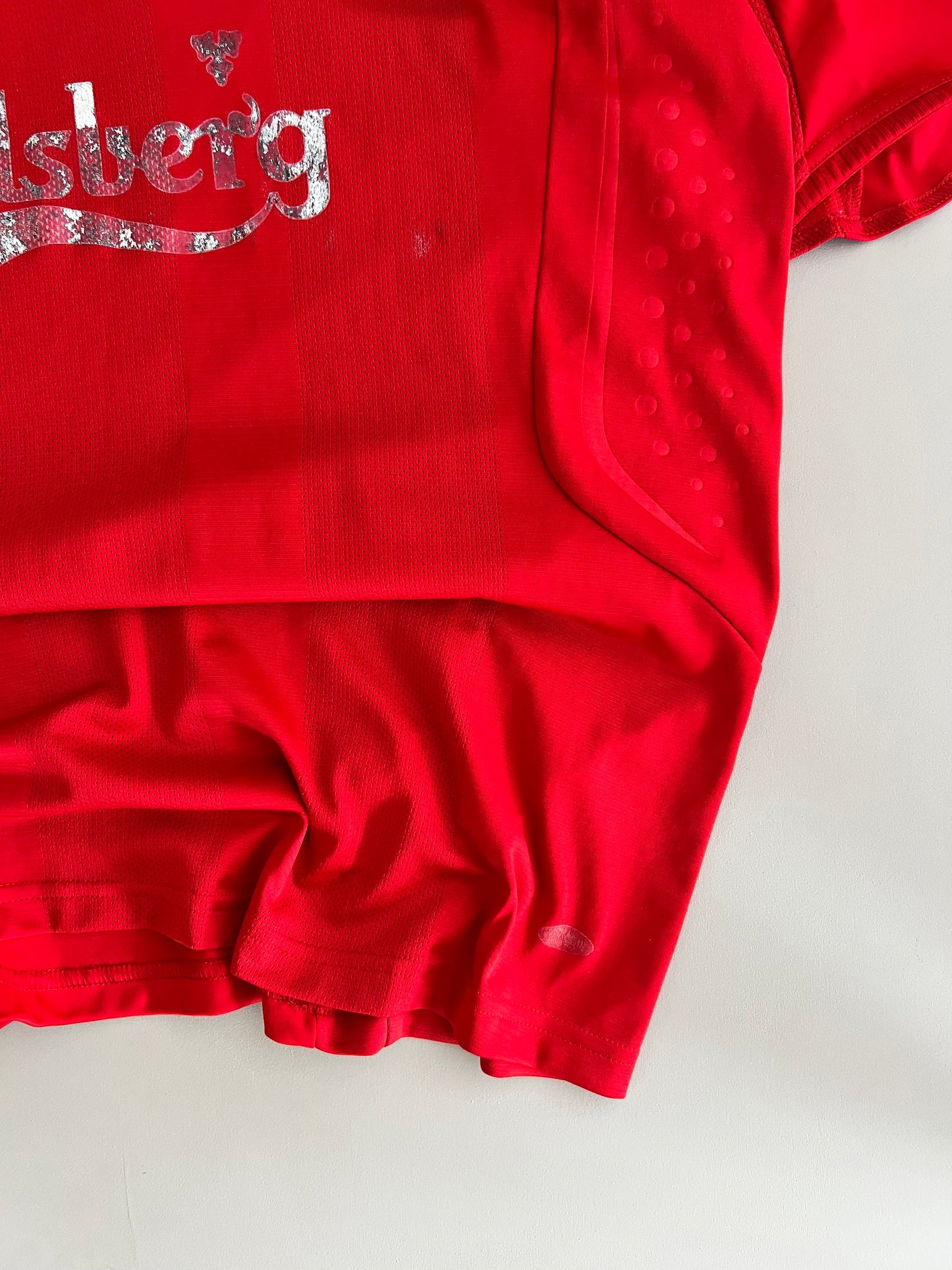Large 2008/09 Liverpool FC Home Kit