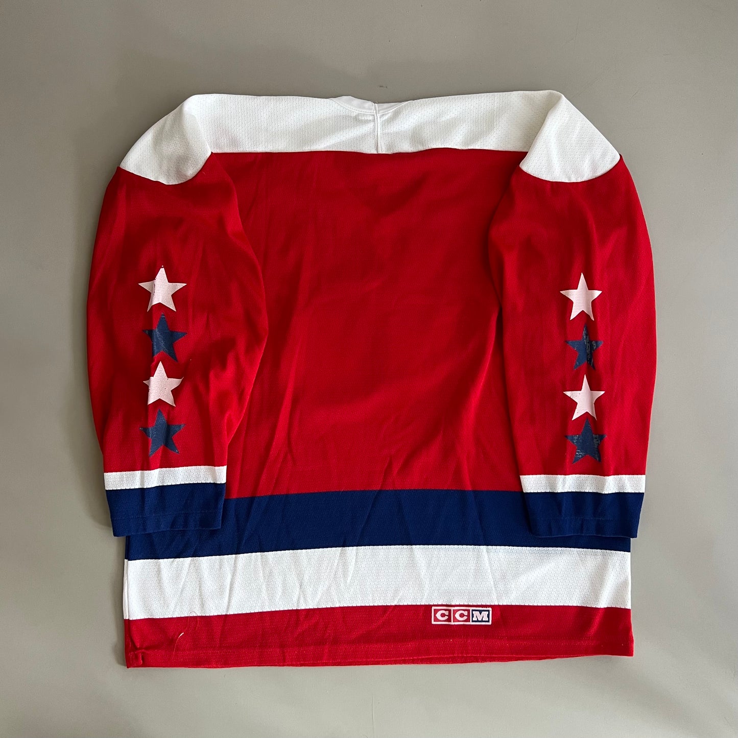 Large 90s Washington Capitals Jersey
