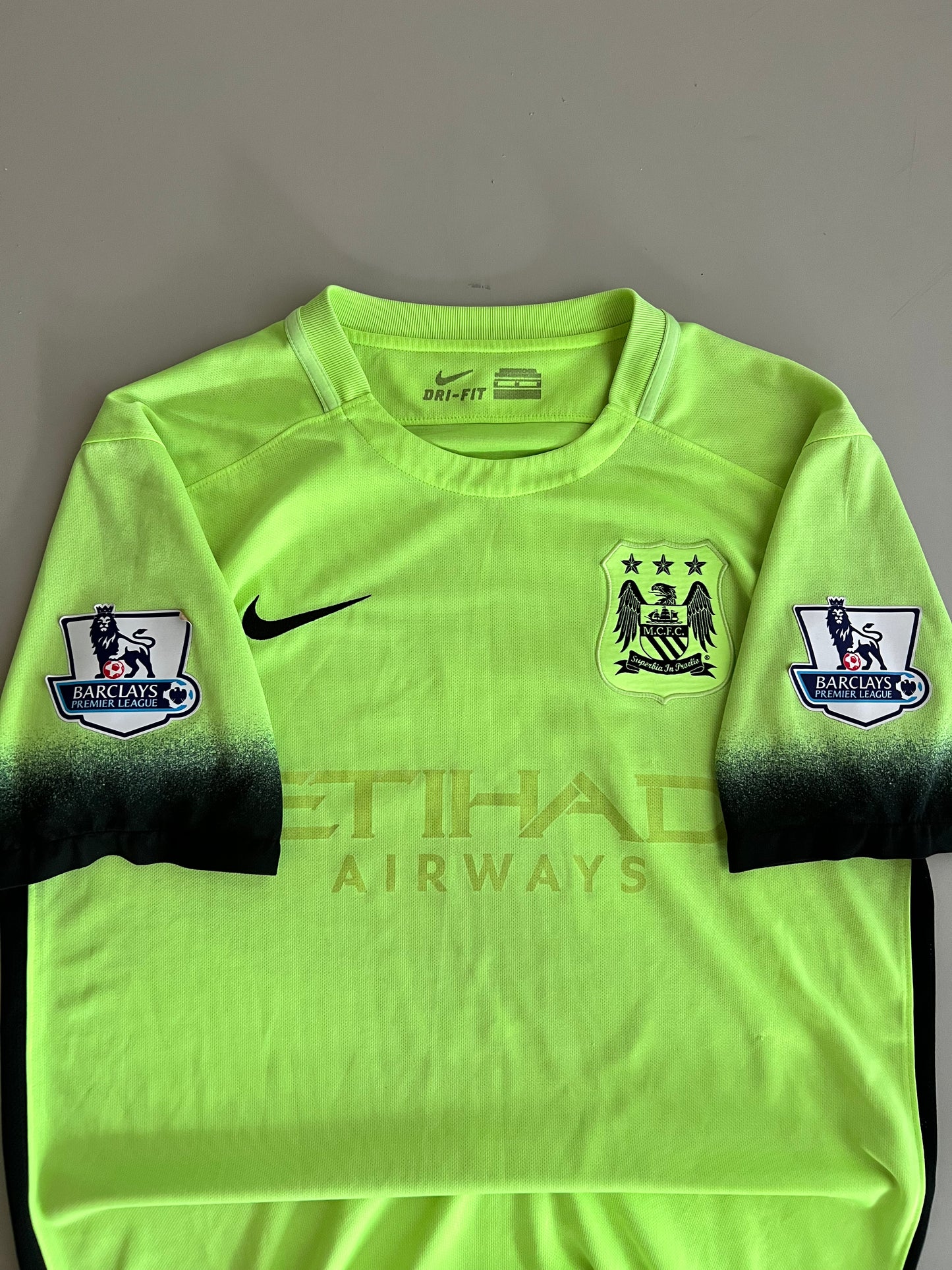 Medium 2000s Nike Manchester City Kevin De Bruyne Kit