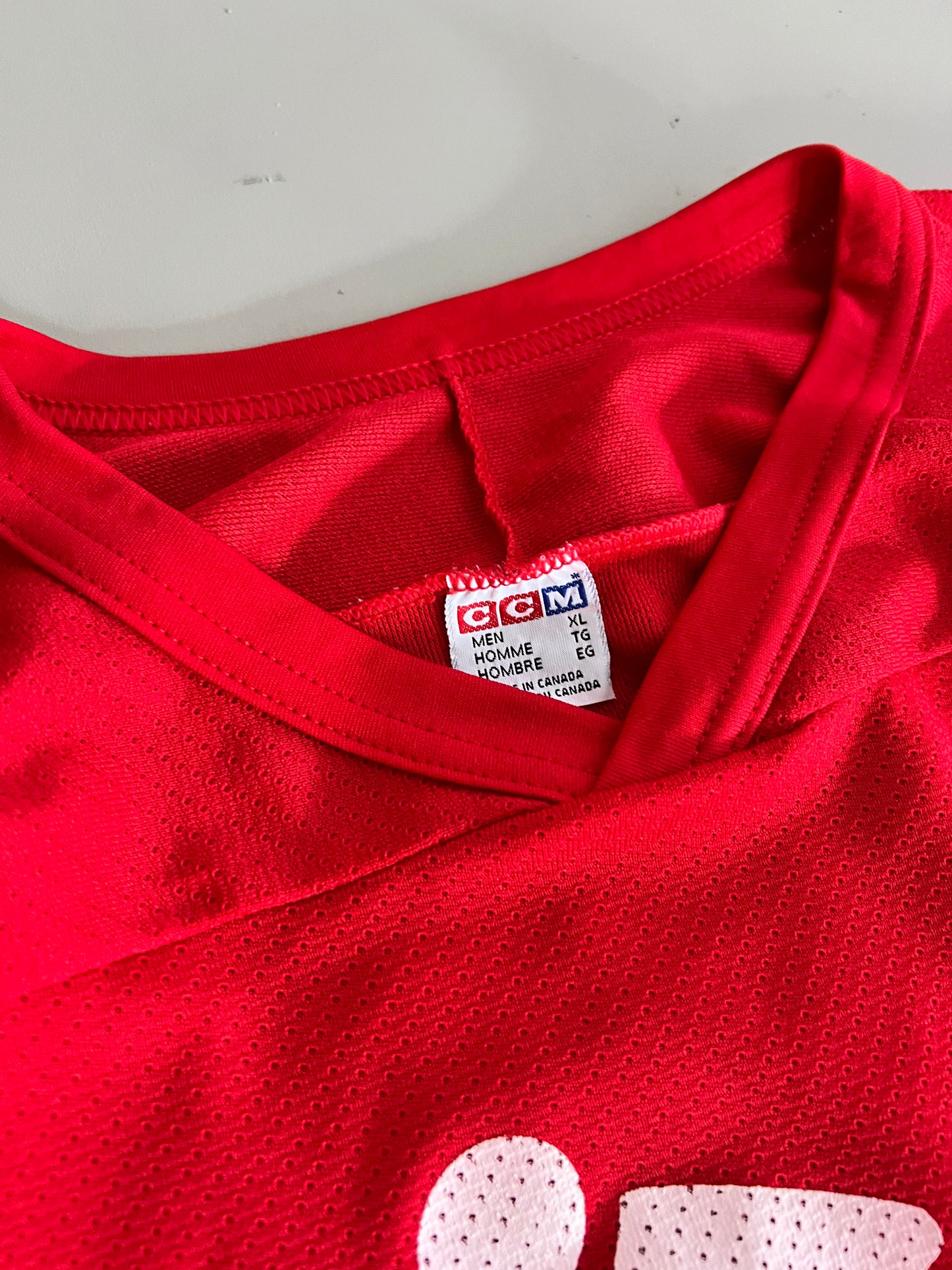 XL 90s Ice Chalet Eastland Mall Hockey Jersey