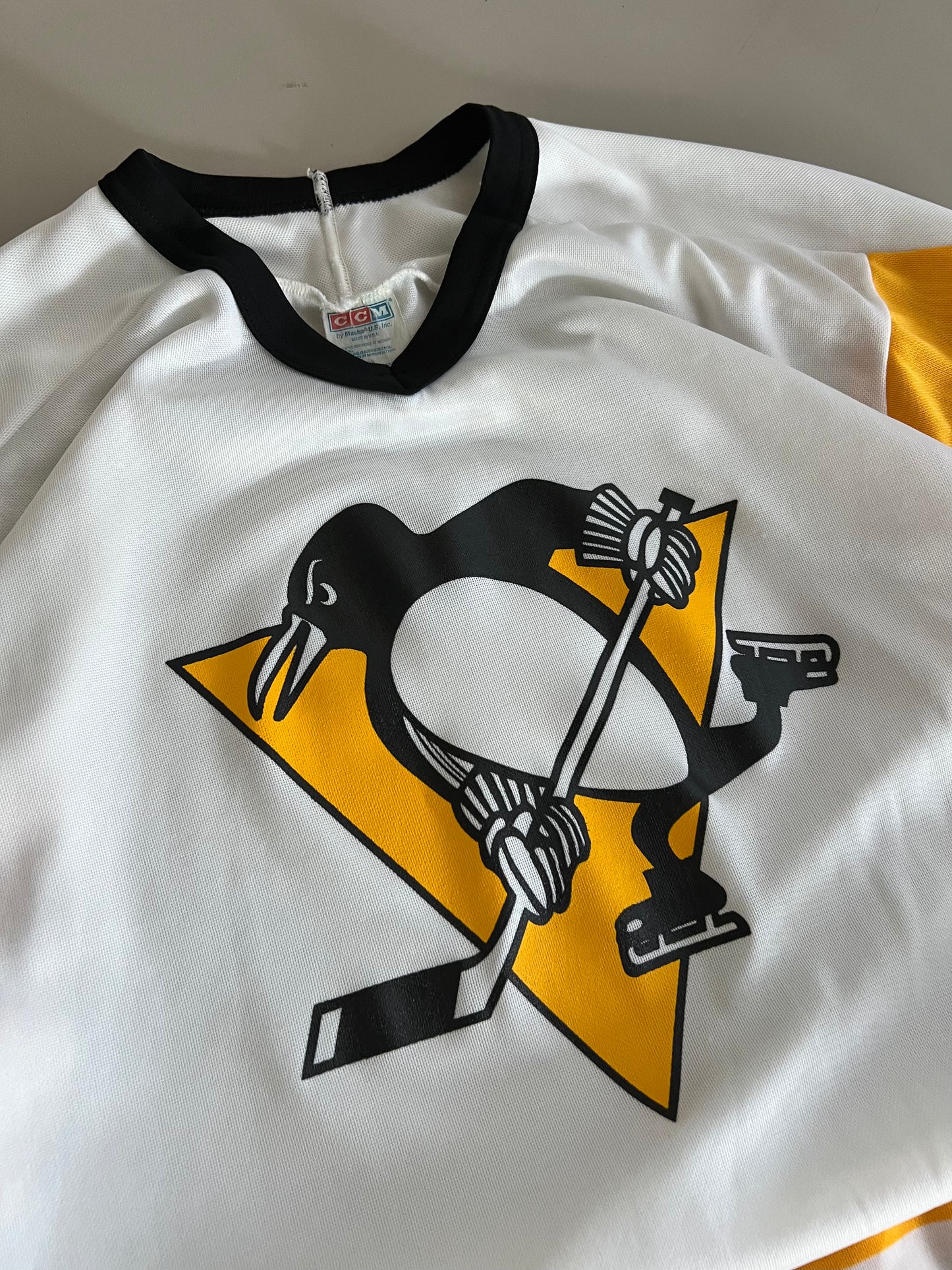 Large 80s Pittsburgh Penguins CCM Jersey