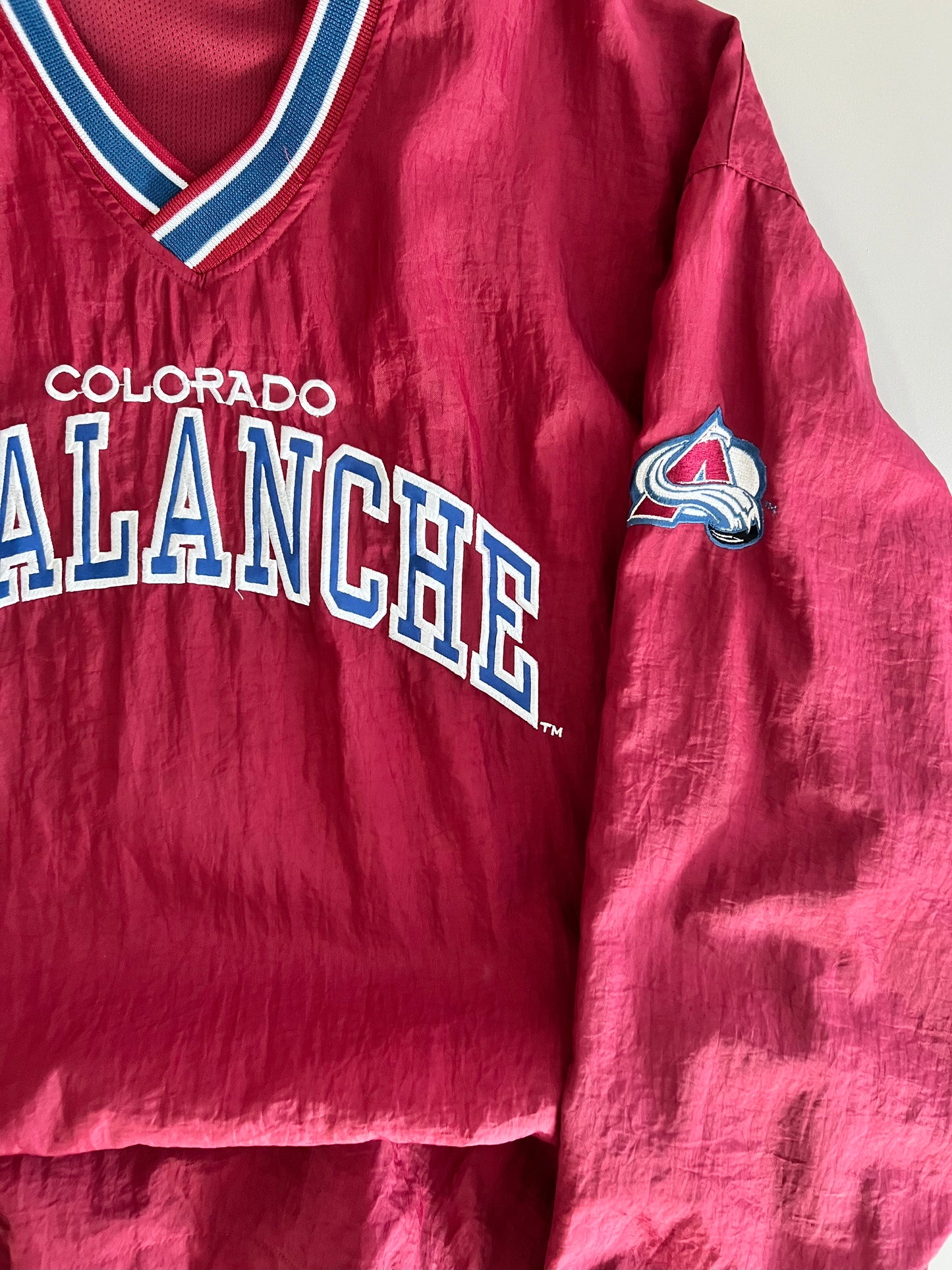 XL Colorado Avalanche NHL Reversible Windbreaker