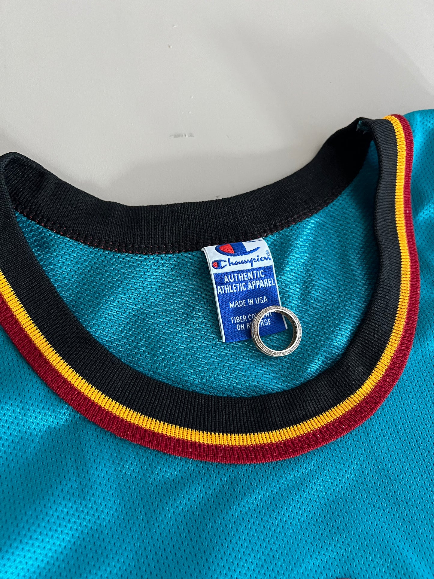 Large 90s Detroit Pistons Grant Hill Champion Jersey