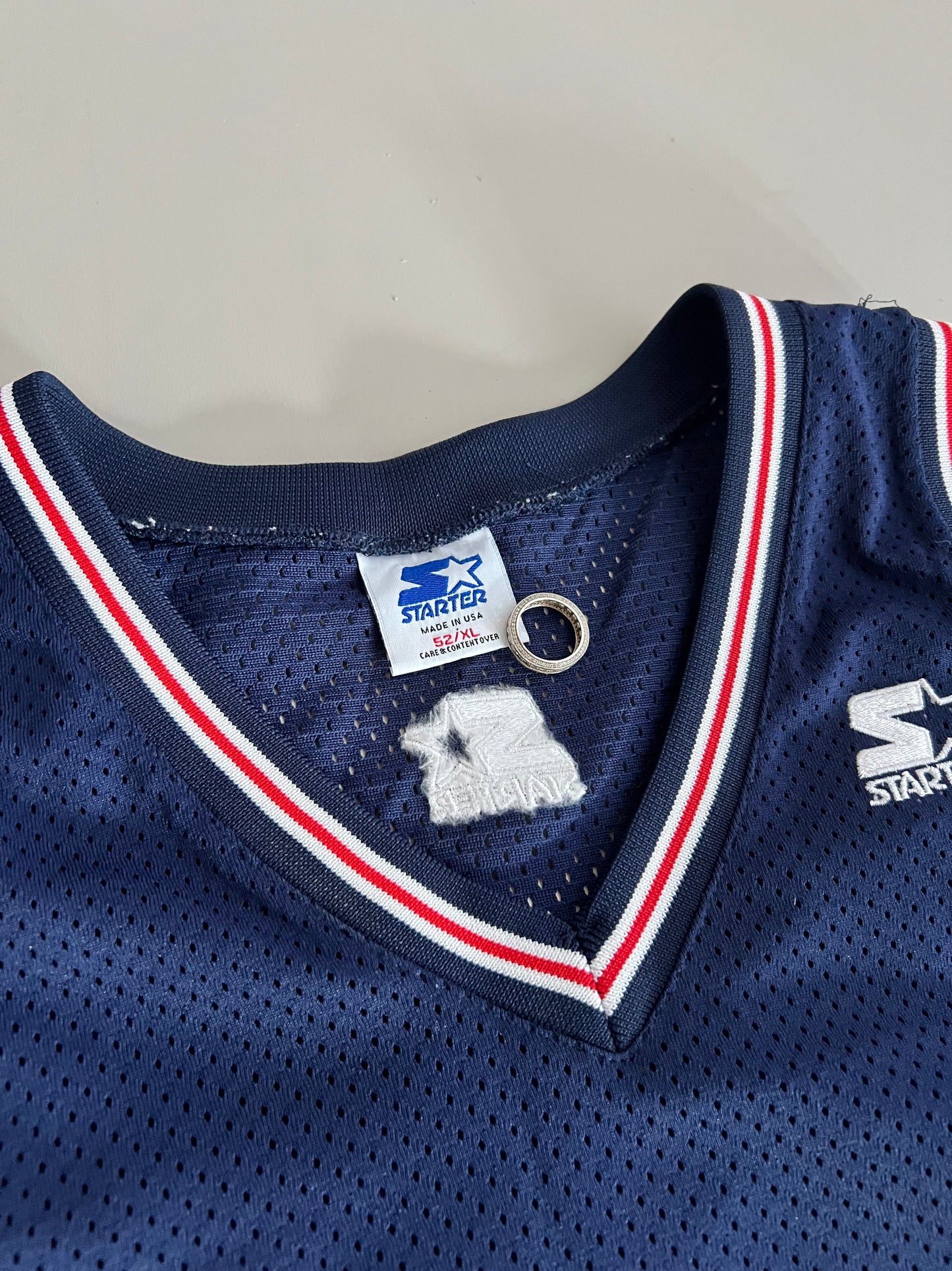 XL 90s UCONN Ray Allen Starter Jersey