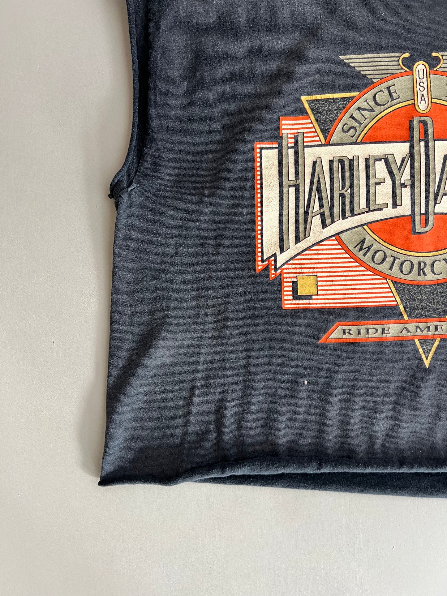 XL 1991 Harley-Davidson 3D Emblem Cutoff Shirt