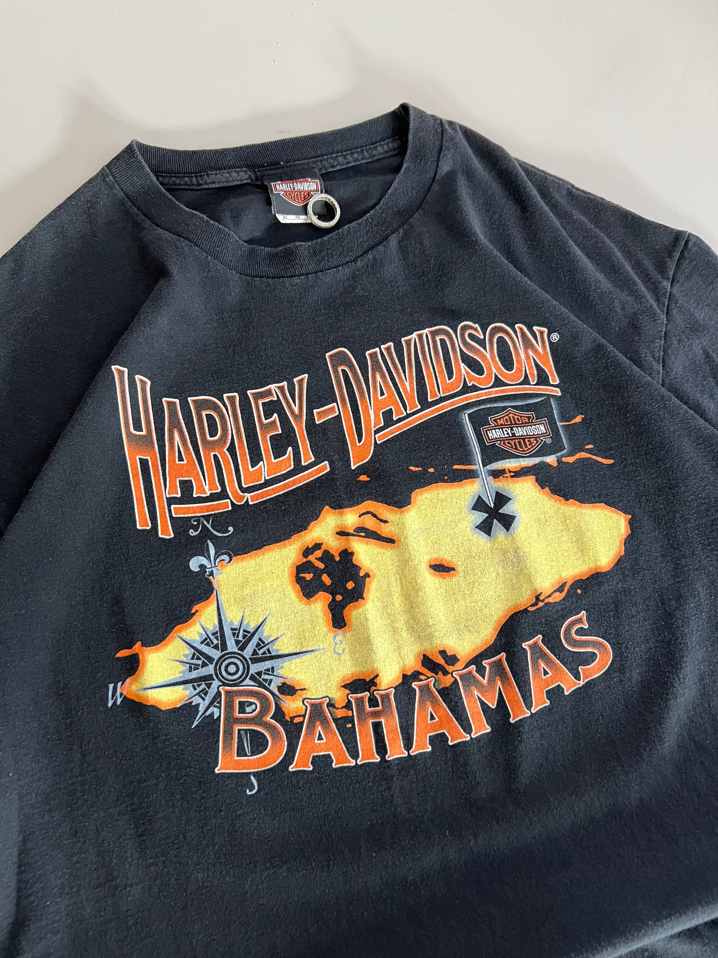 XL 2000s Harley-Davidson Nassau, Bahamas T-shirt