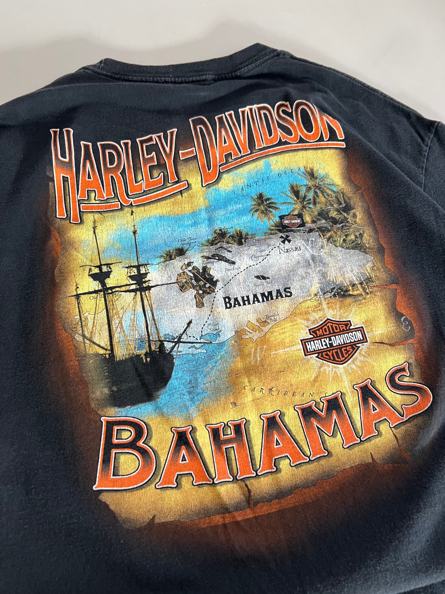 XL 2000s Harley-Davidson Nassau, Bahamas T-shirt