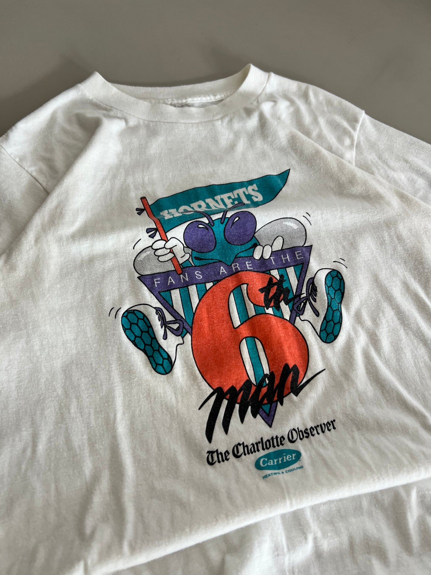 Large 90s Charlotte Observer Hornets T-shirt