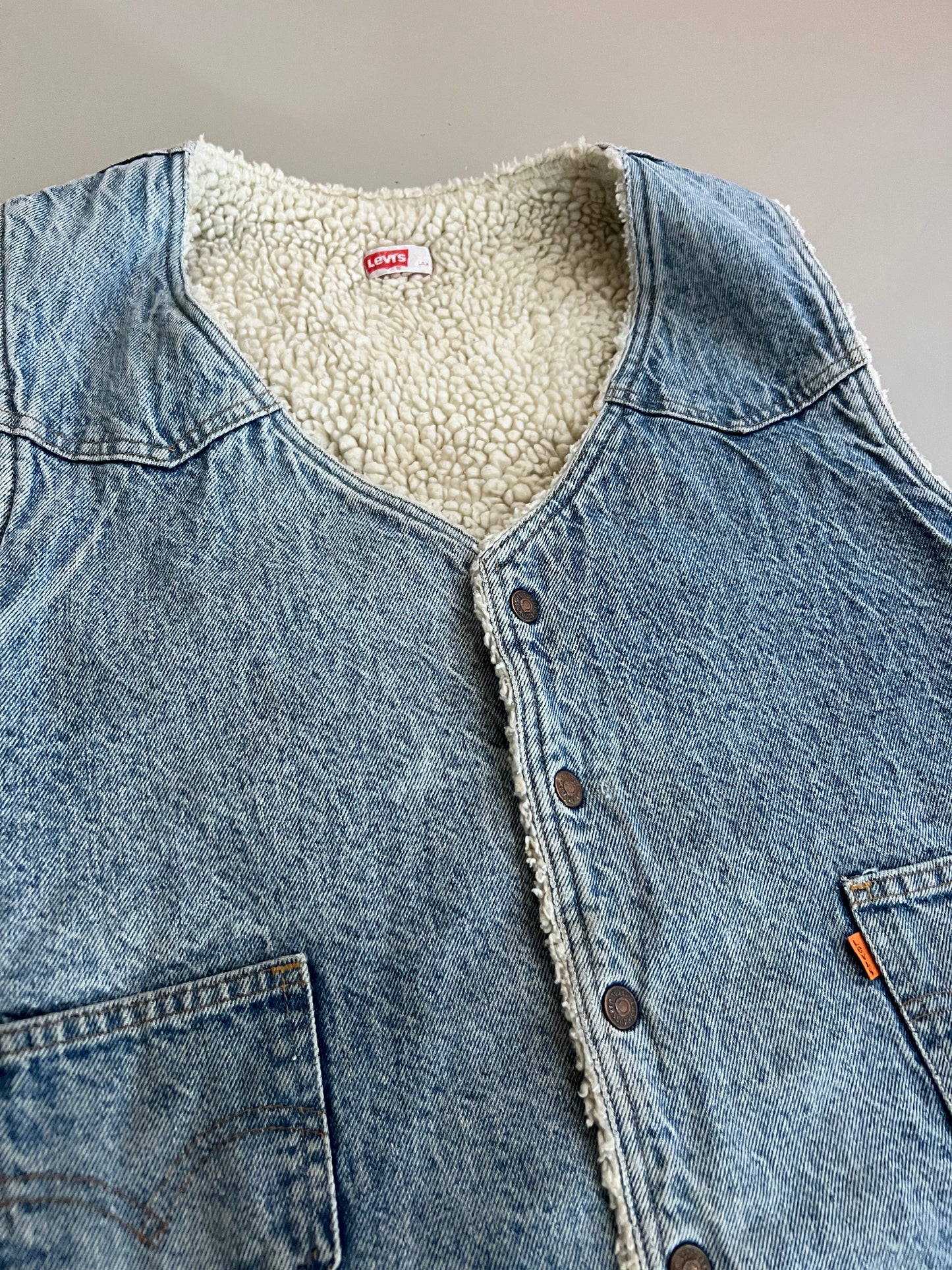 Large 80s Levi's Denim Sherpa Vest