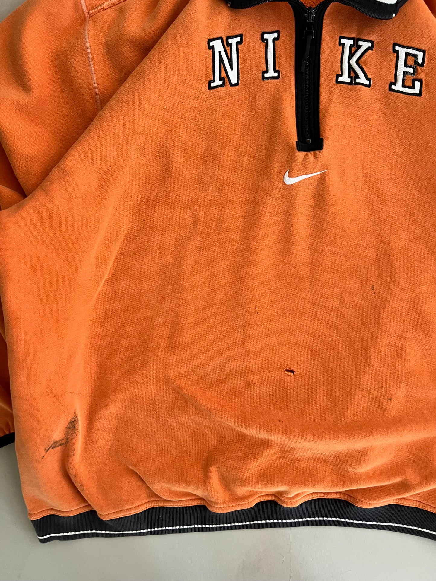 XXL 2000s Distressed Nike Team Fleece