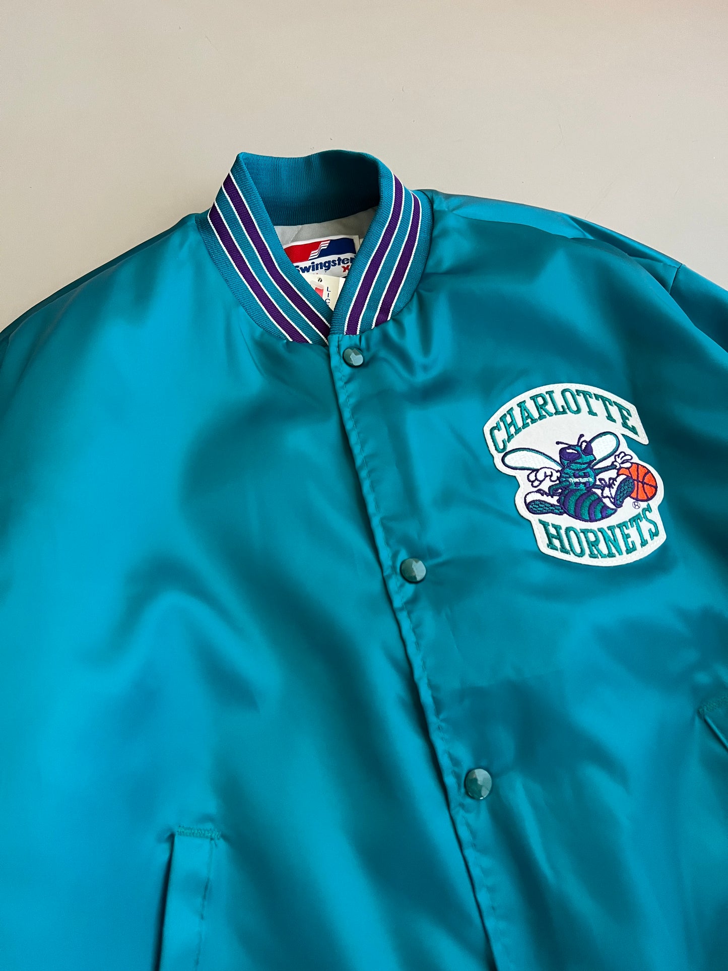 XL 80s Charlotte Hornets Swingster Satin Jacket