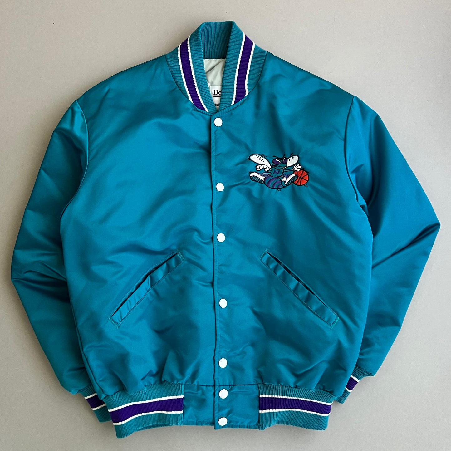 Medium 80s Charlotte Hornets DeLong Satin Jacket