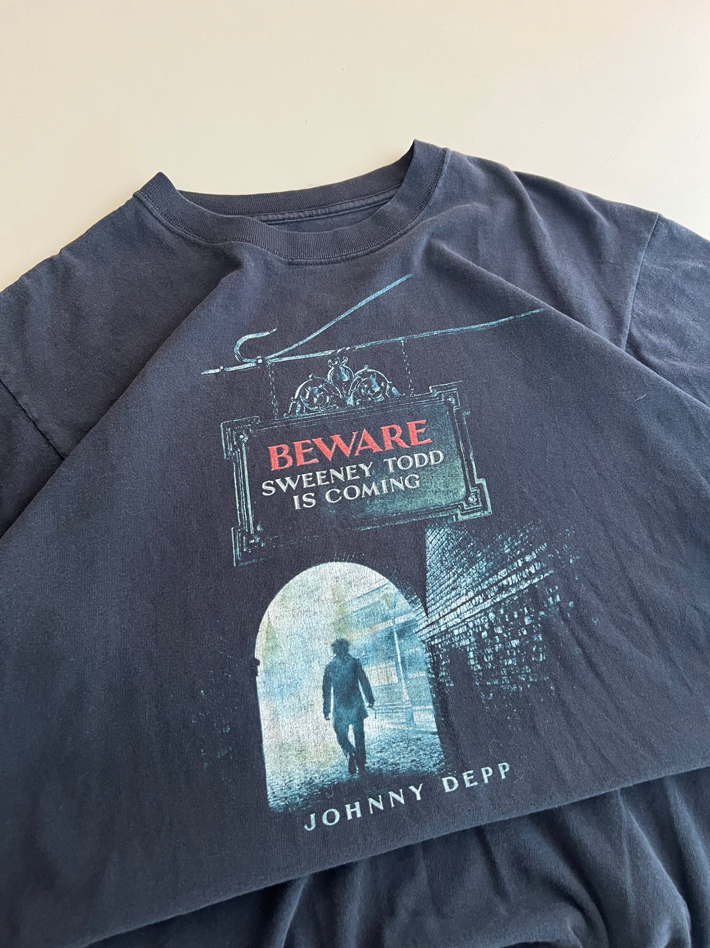Large 2007 Sweeney Todd Johnny Depp T-shirt