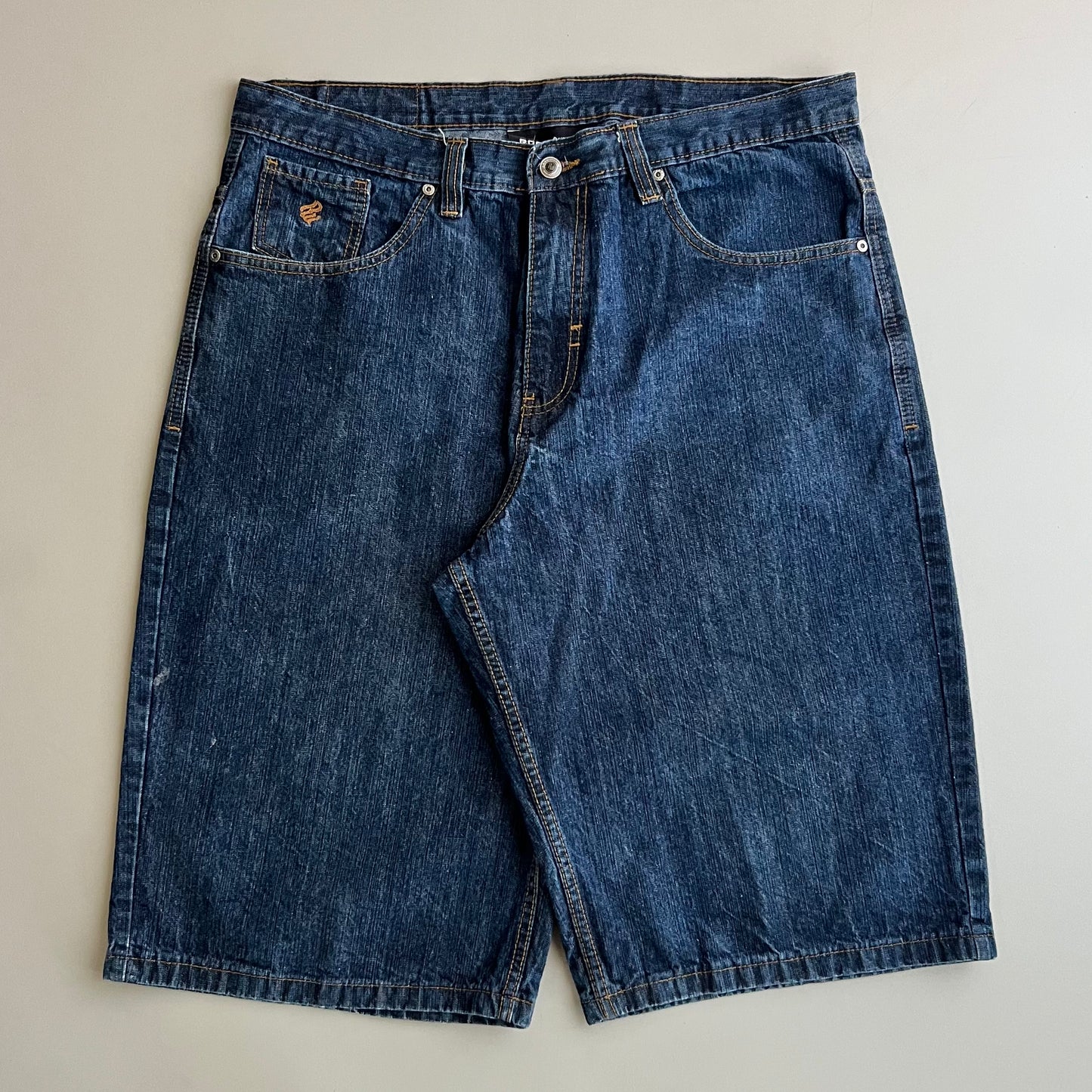 40w Y2K Rocawear Baggy Shorts